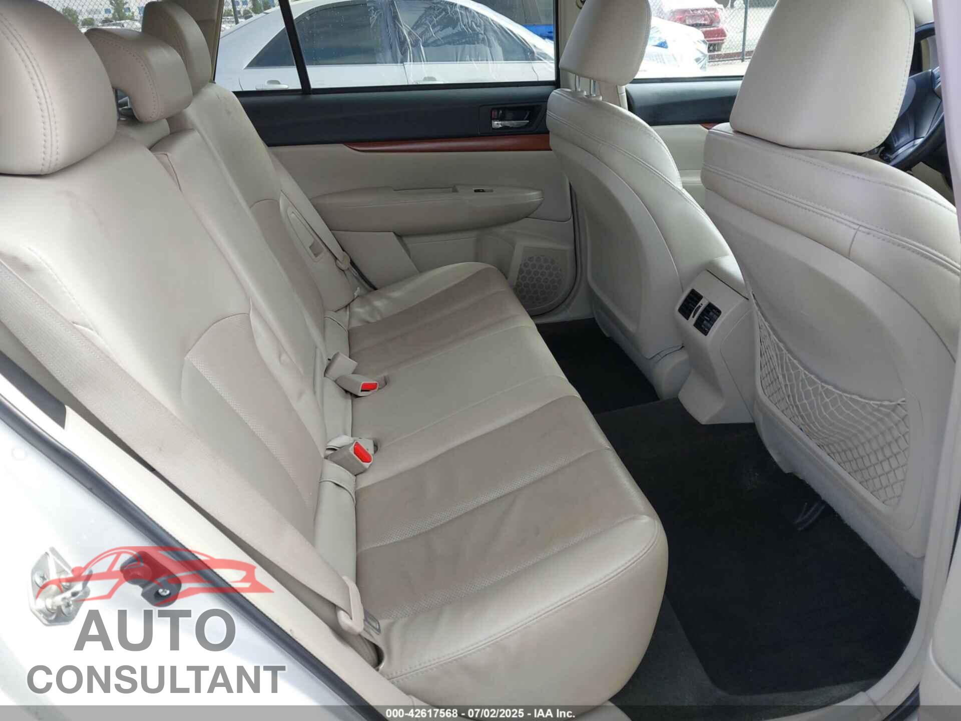 SUBARU OUTBACK 2014 - 4S4BRBLC2E3229975
