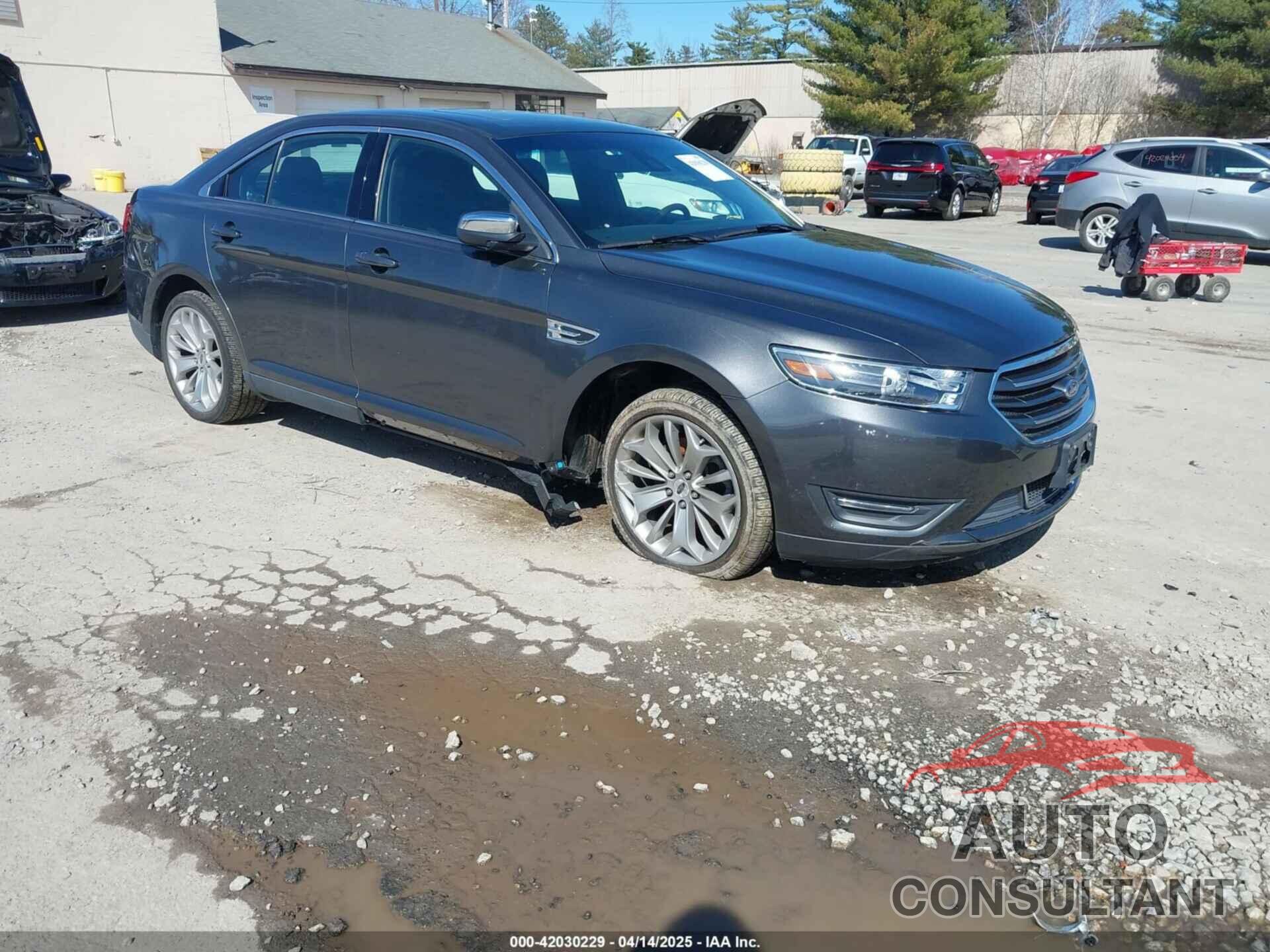 FORD TAURUS 2017 - 1FAHP2F86HG120952