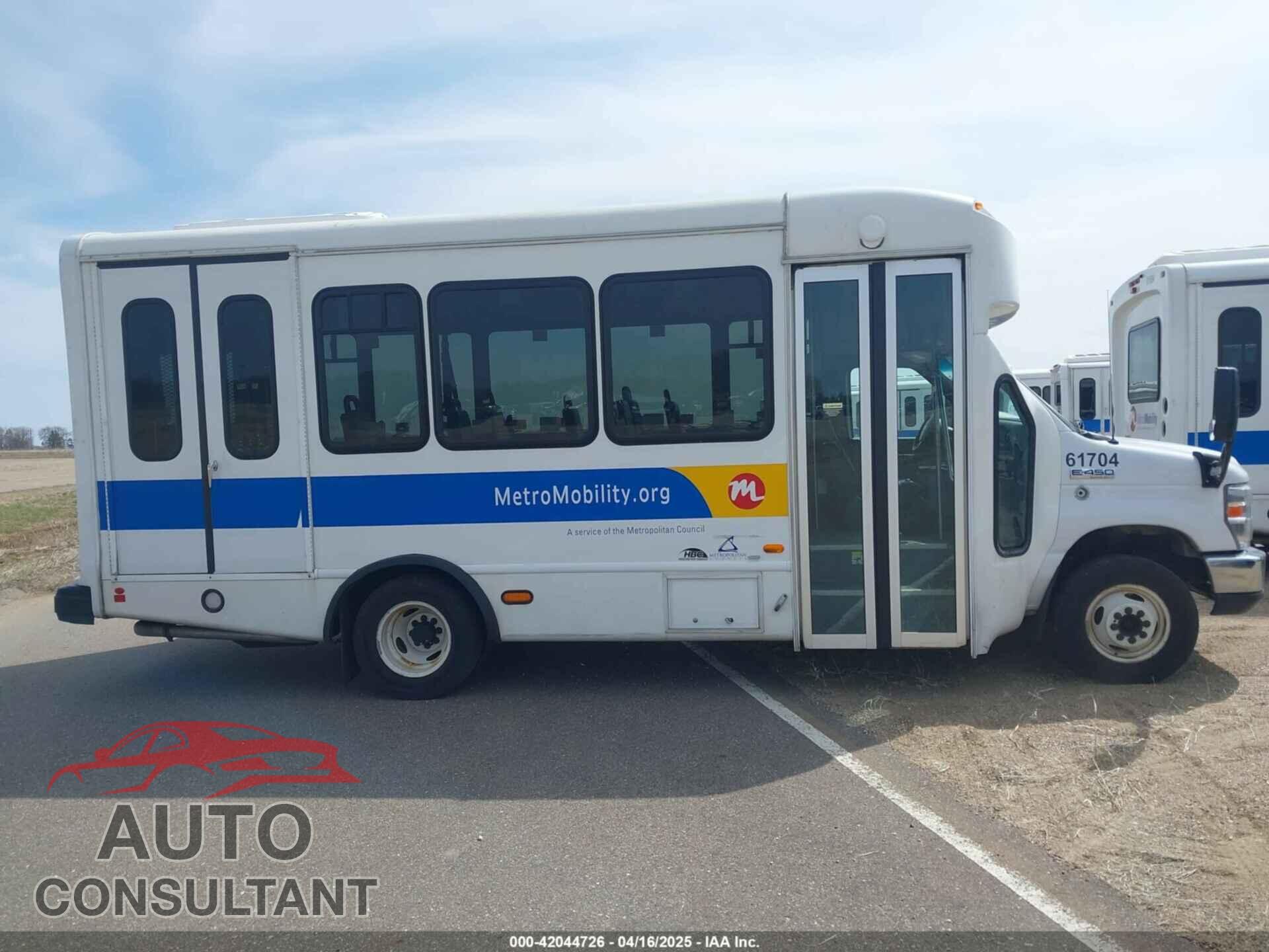 FORD E-450 CUTAWAY 2019 - 1FDFE4FS4KDC32037