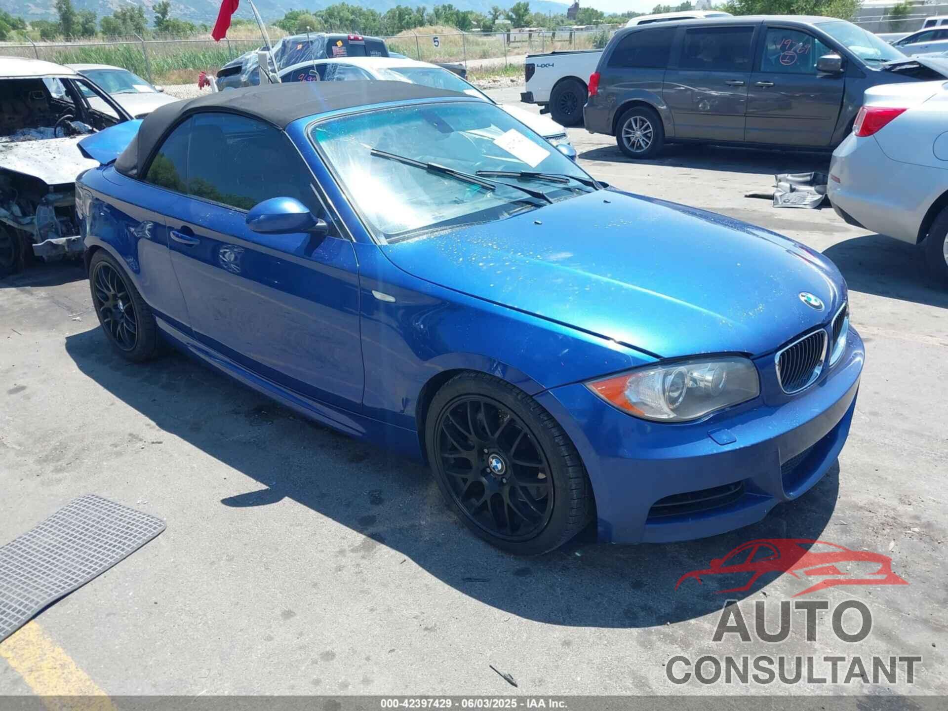 BMW 135I 2009 - WBAUN93589VK41171