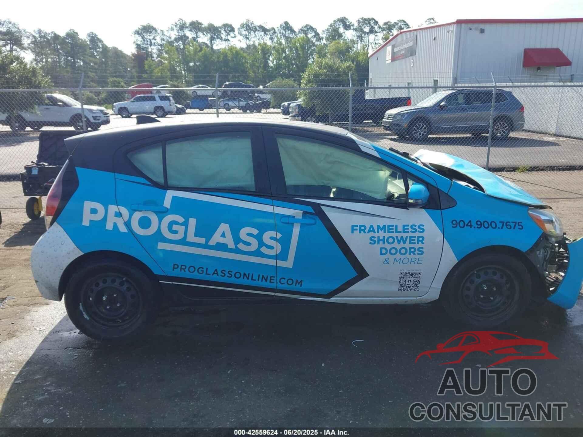 TOYOTA PRIUS C 2016 - JTDKDTB37G1135616