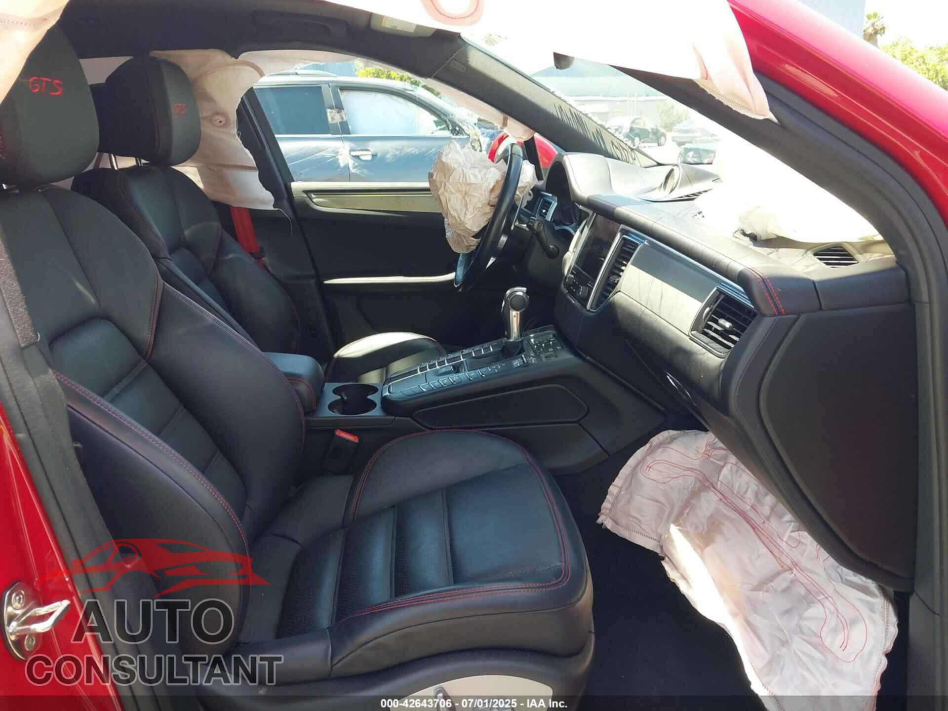 PORSCHE MACAN 2017 - WP1AG2A57HLB52954