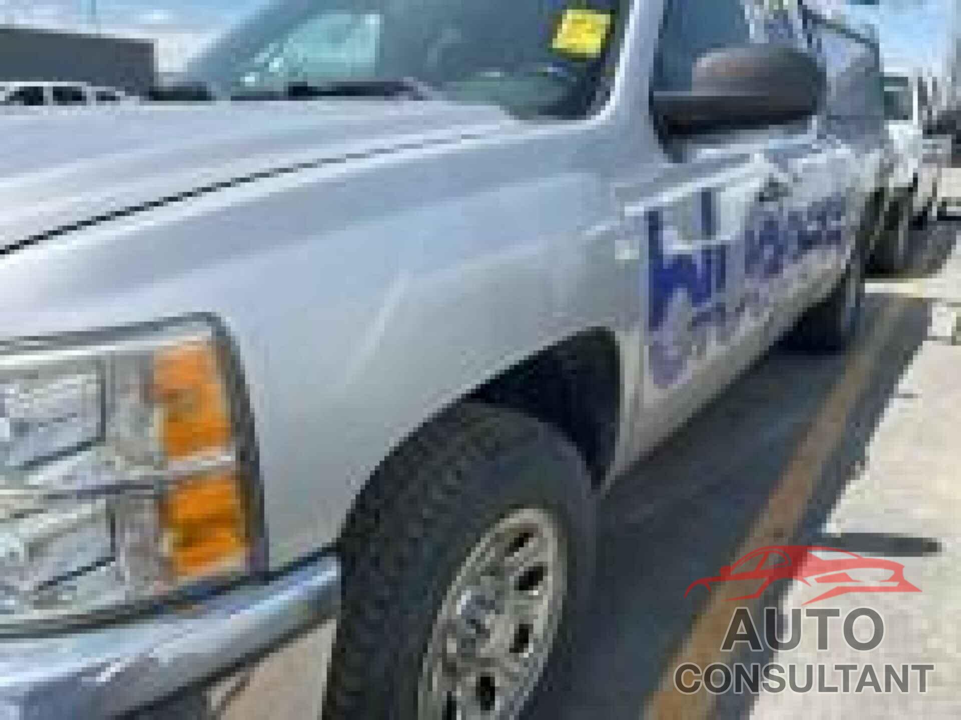 CHEVROLET SILVERADO 2013 - 1GCRKSE72DZ233429