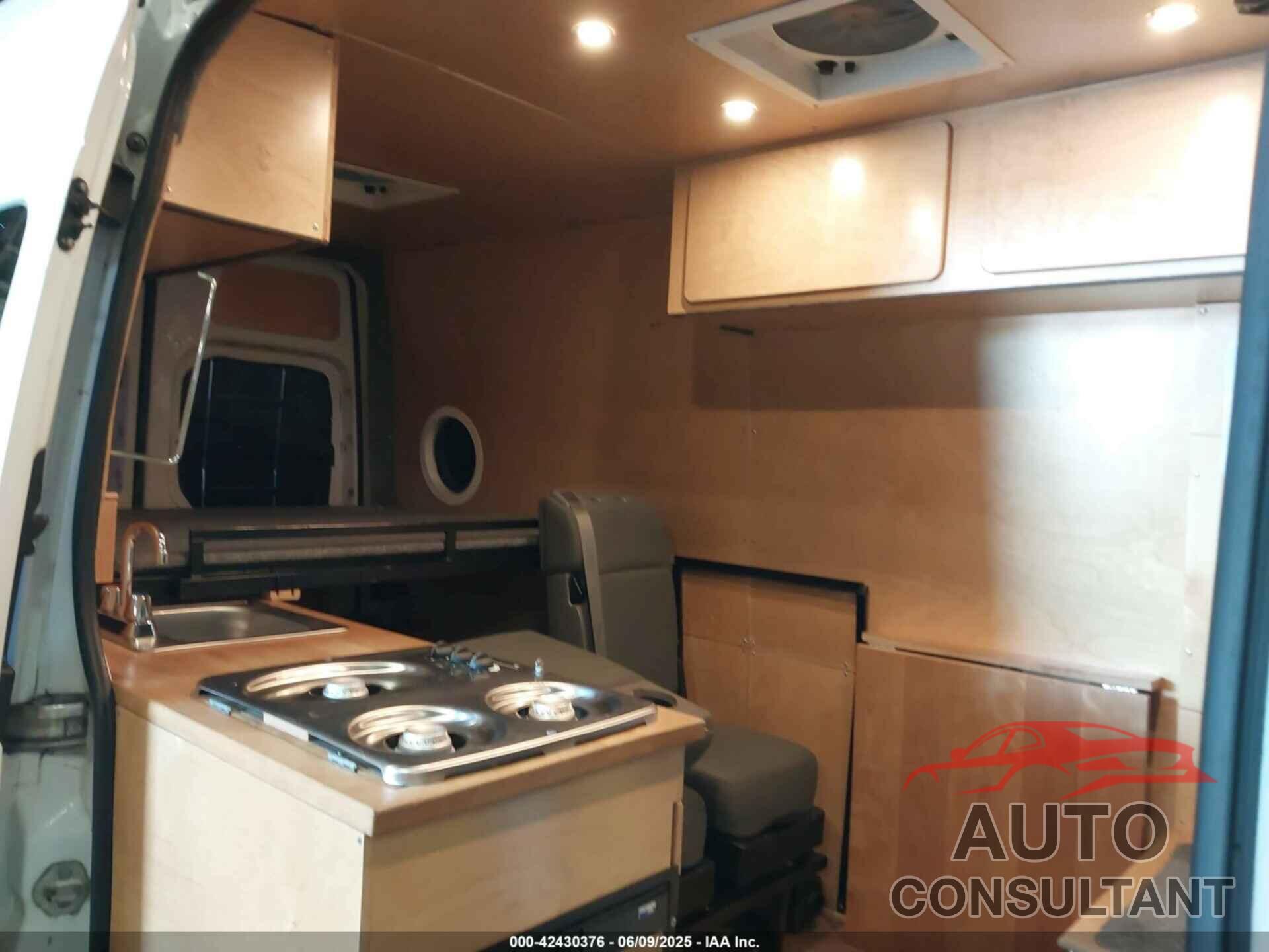 MERCEDES-BENZ SPRINTER 2500 2011 - WD3PE7CC0B5607675