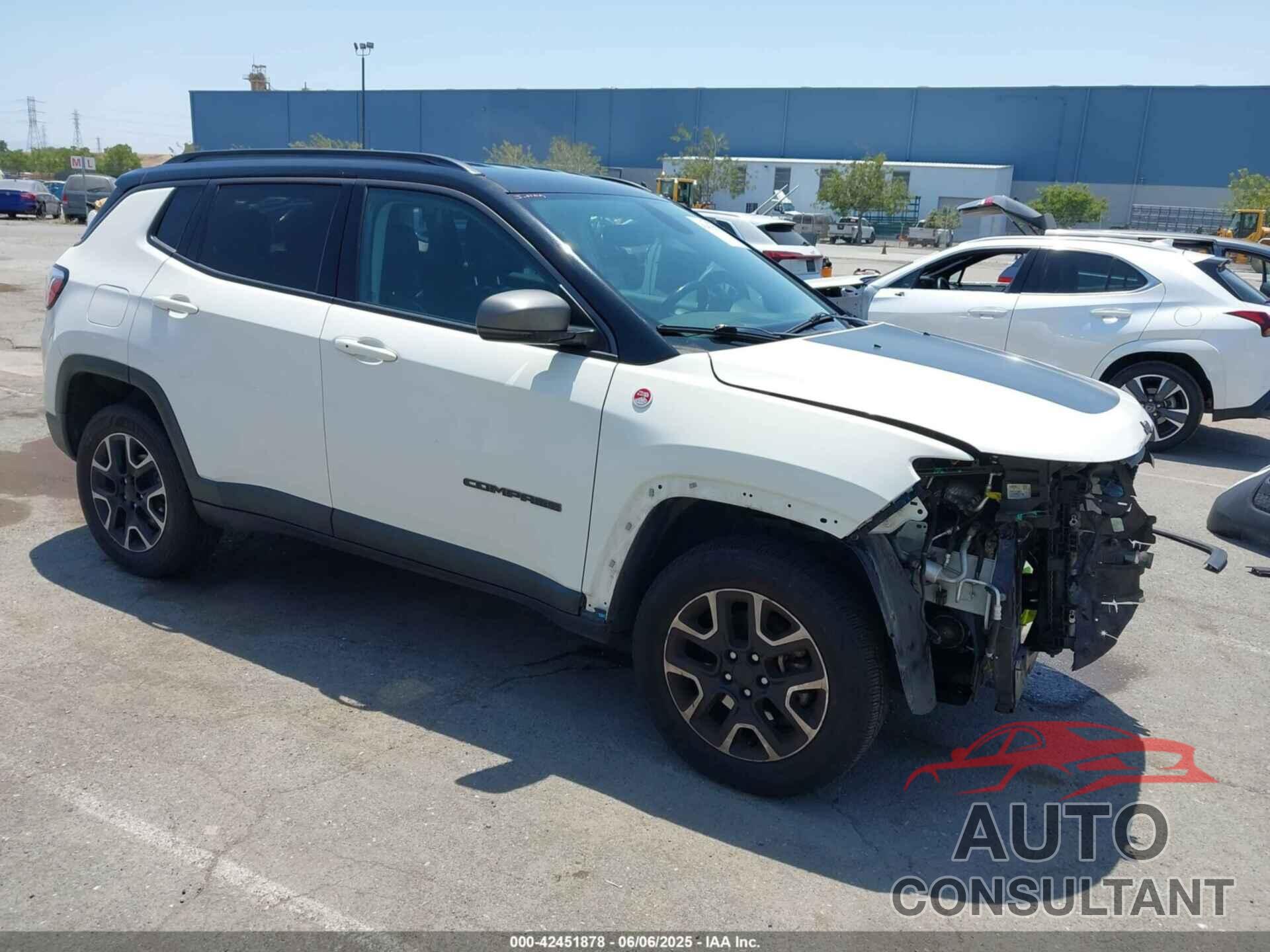 JEEP COMPASS 2019 - 3C4NJDDB4KT799406