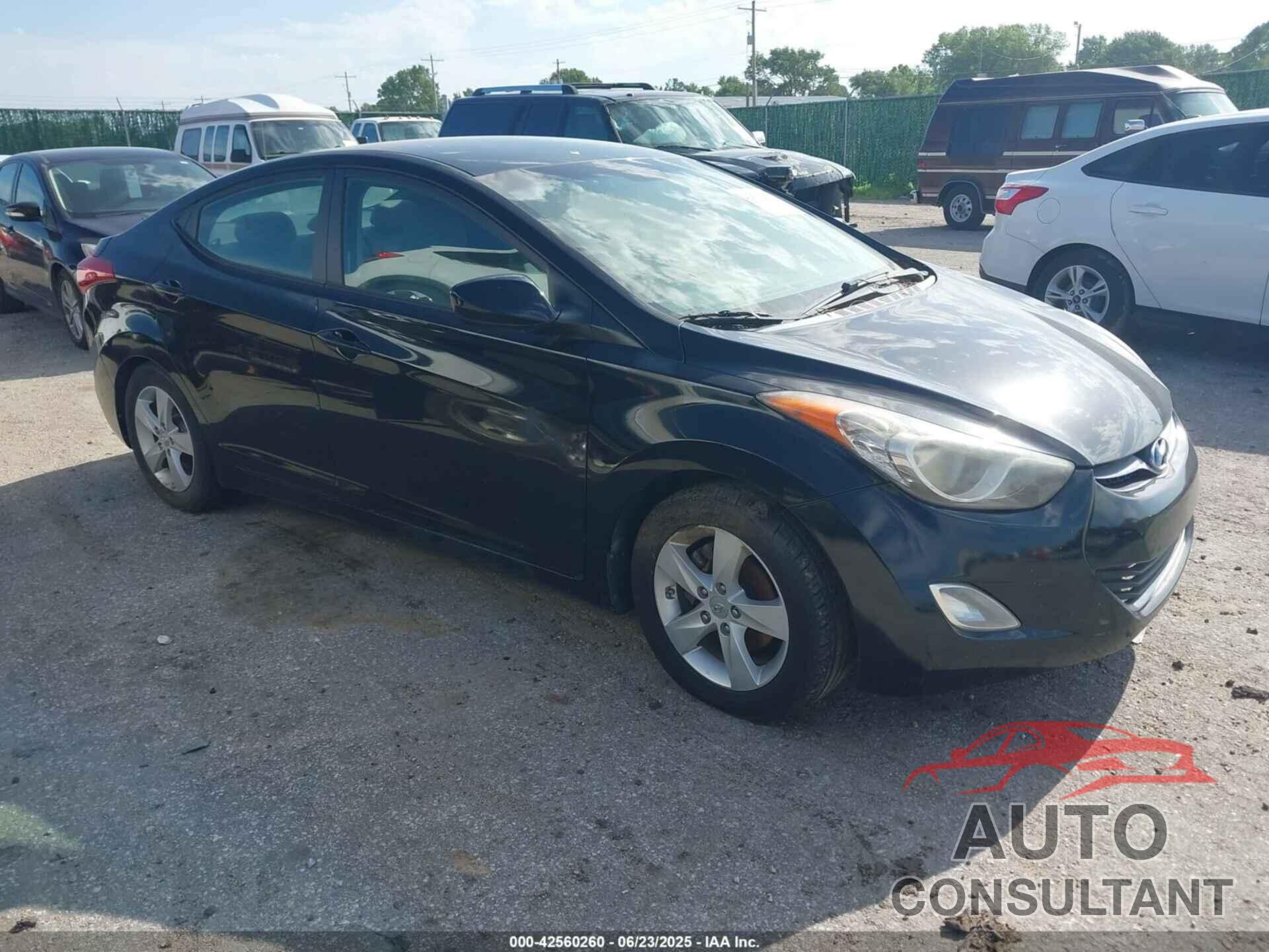 HYUNDAI ELANTRA 2012 - KMHDH4AE0CU228813