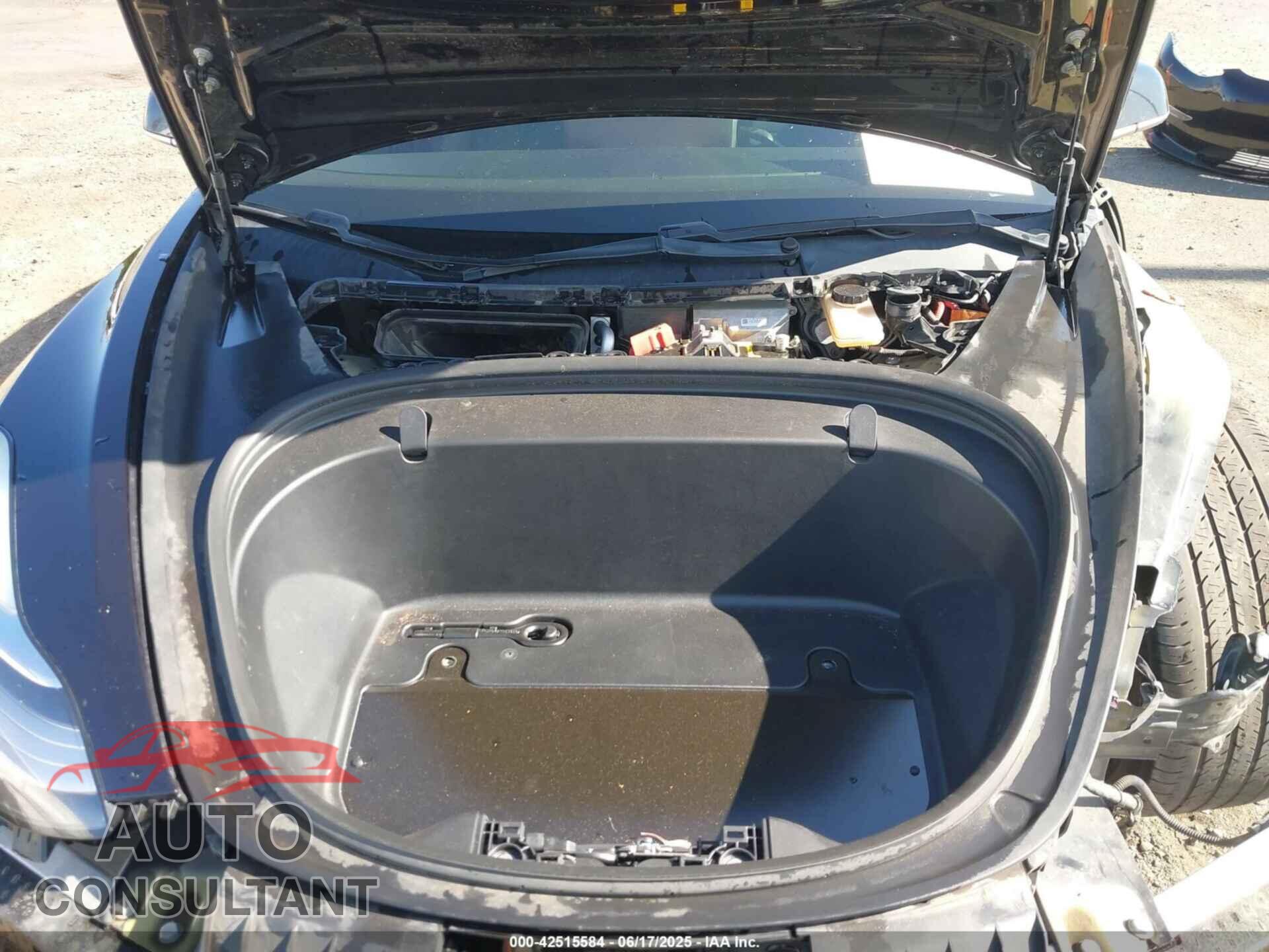 TESLA MODEL 3 2018 - 5YJ3E1EA9JF071237