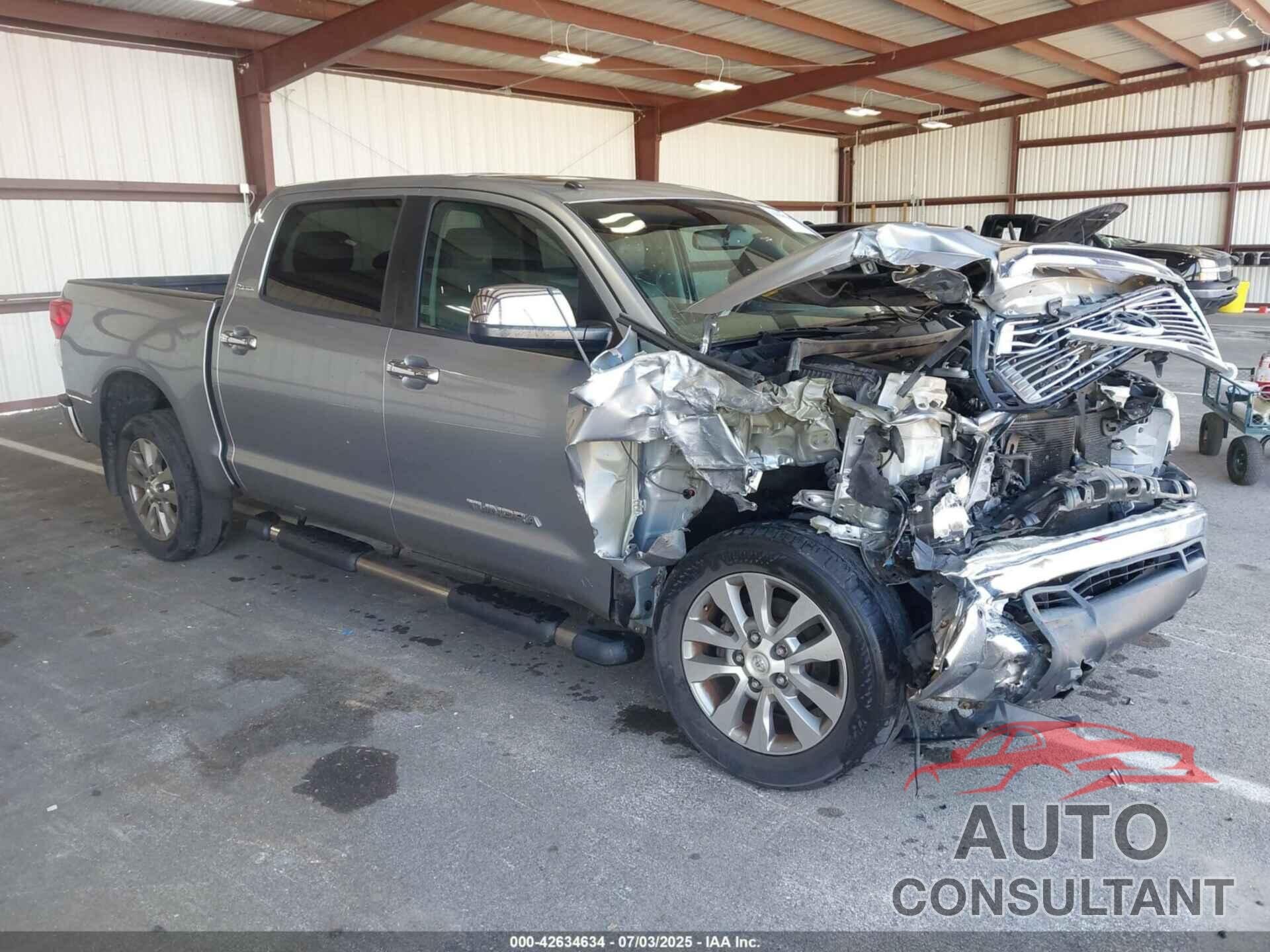 TOYOTA TUNDRA 2011 - 5TFHW5F11BX195437