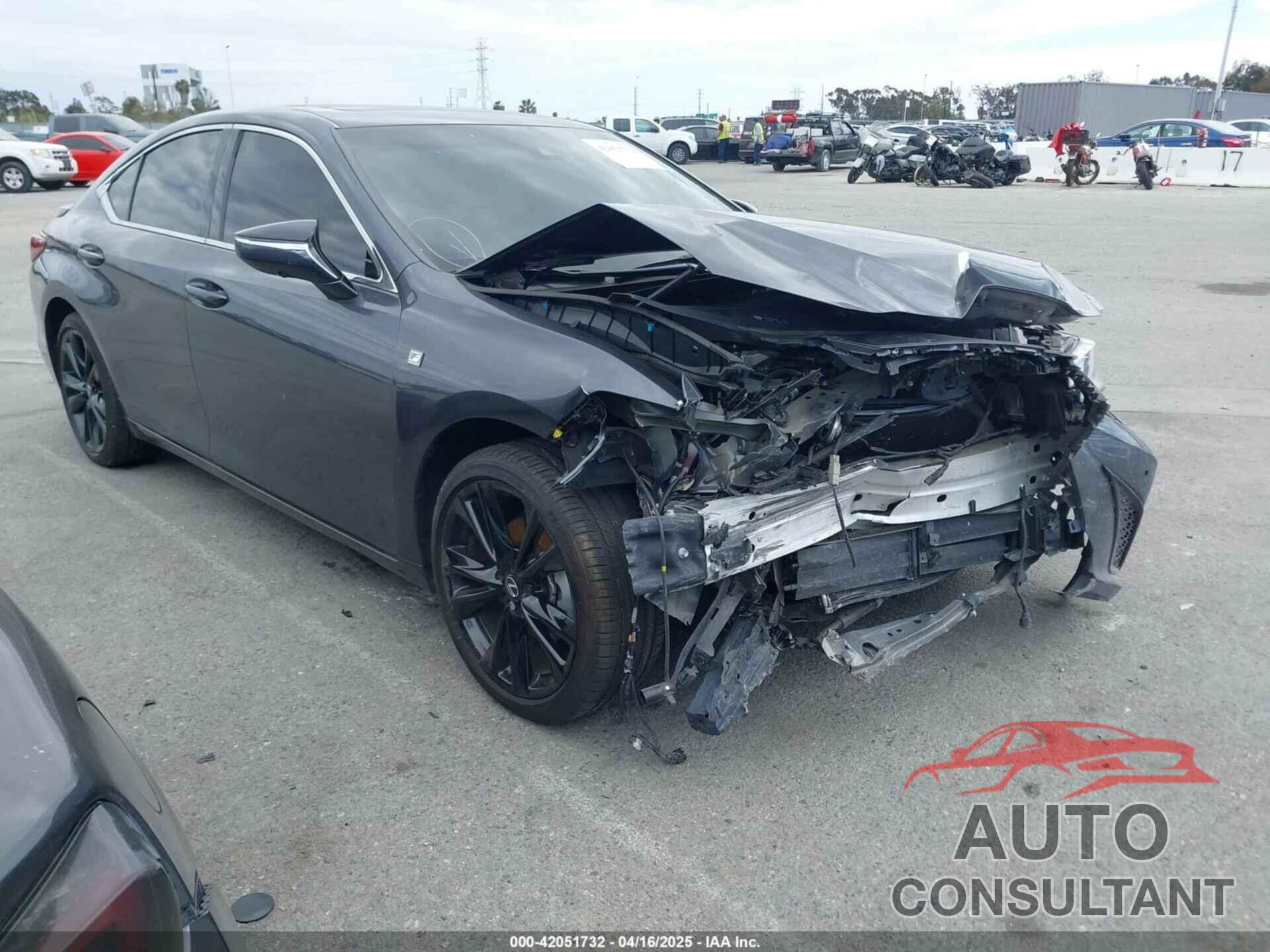 LEXUS ES 300H 2024 - 58ABA1C18RU039512