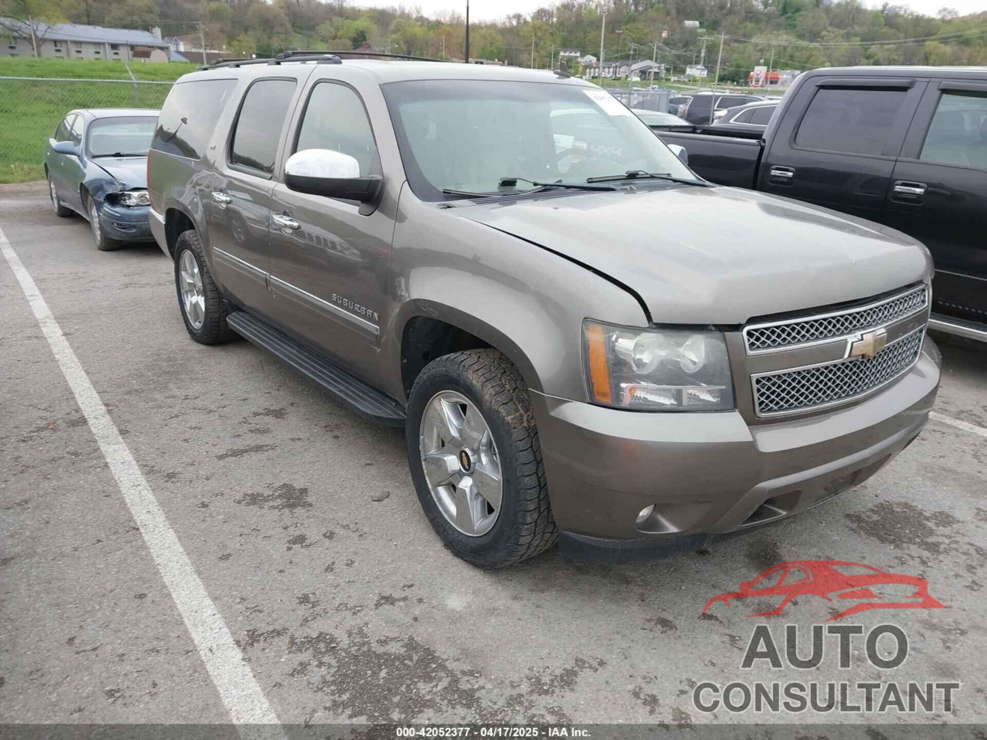 CHEVROLET SUBURBAN 1500 2011 - 1GNSKKE32BR197356