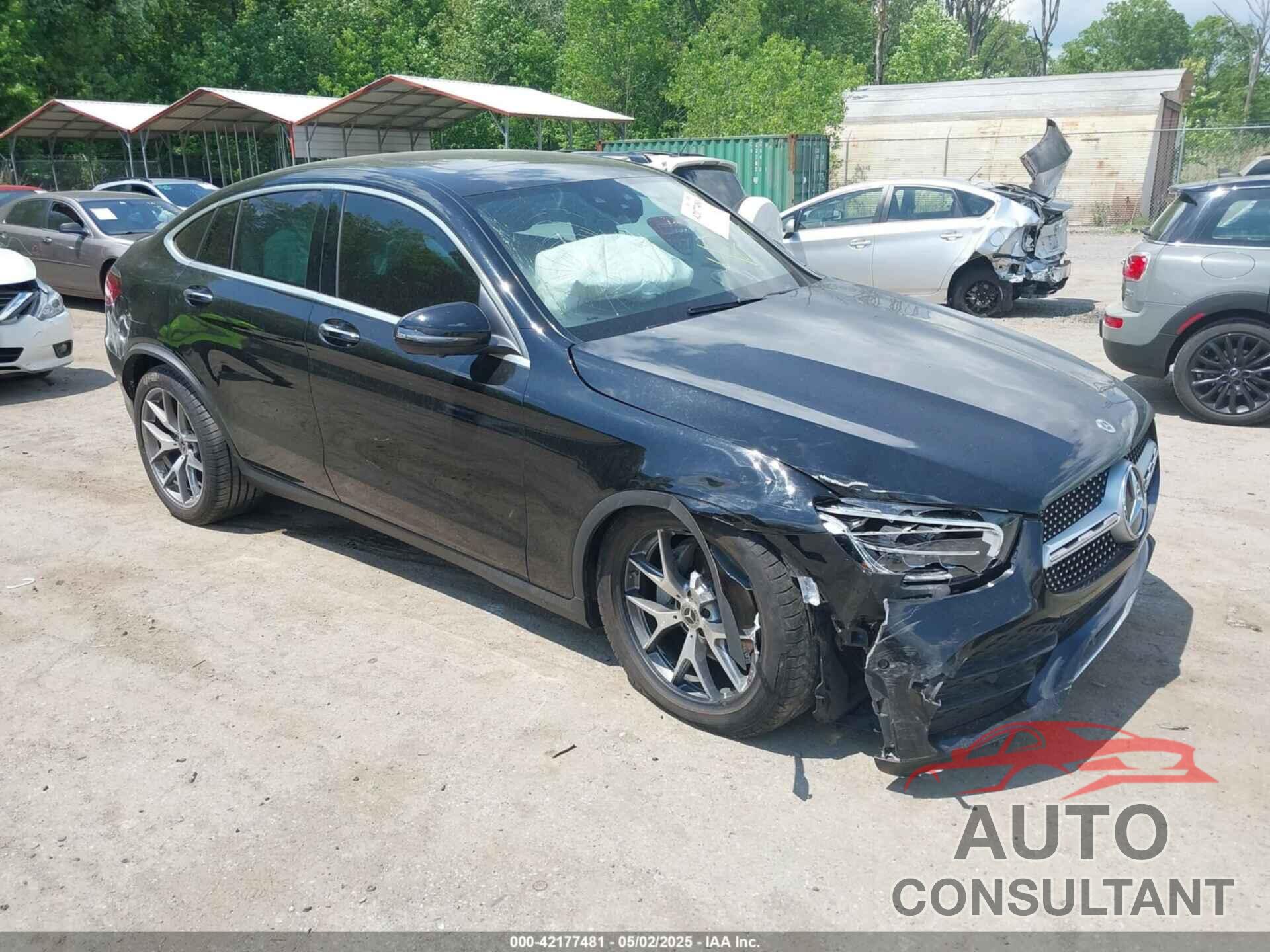 MERCEDES-BENZ GLC 300 2021 - W1N0J8EB0MG012046