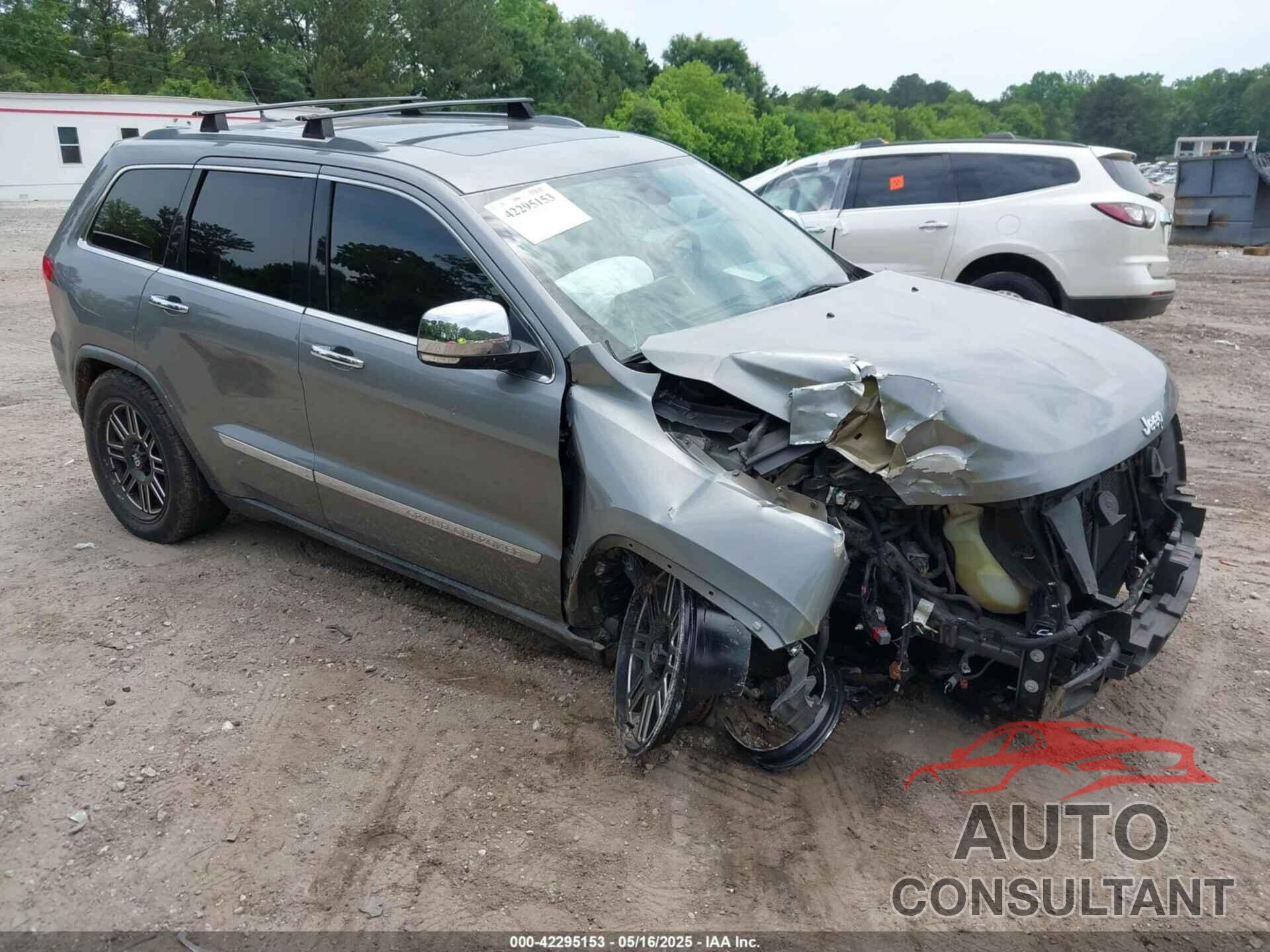 JEEP GRAND CHEROKEE 2011 - 1J4RS6GG0BC650143