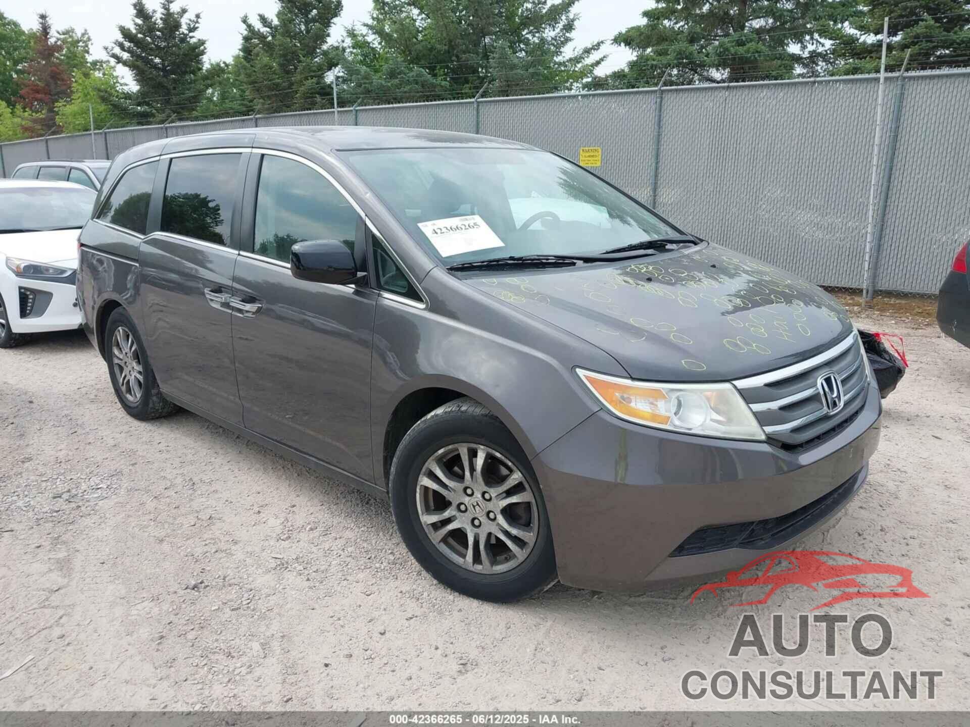 HONDA ODYSSEY 2013 - 5FNRL5H42DB038632