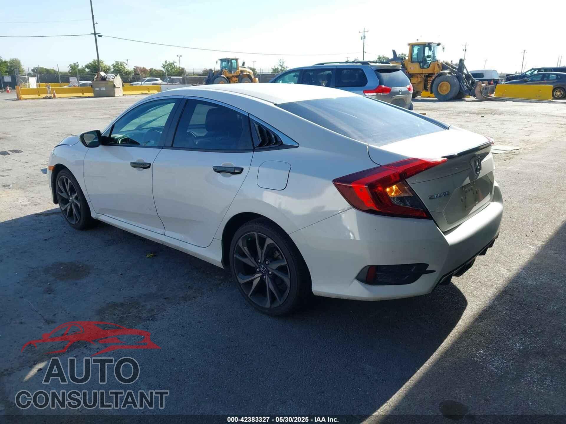 HONDA CIVIC 2019 - 2HGFC2E88KH501827
