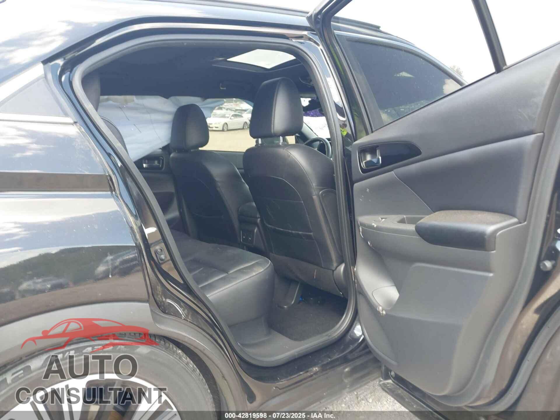 MITSUBISHI ECLIPSE CROSS 2022 - JA4ATWAA7NZ018367