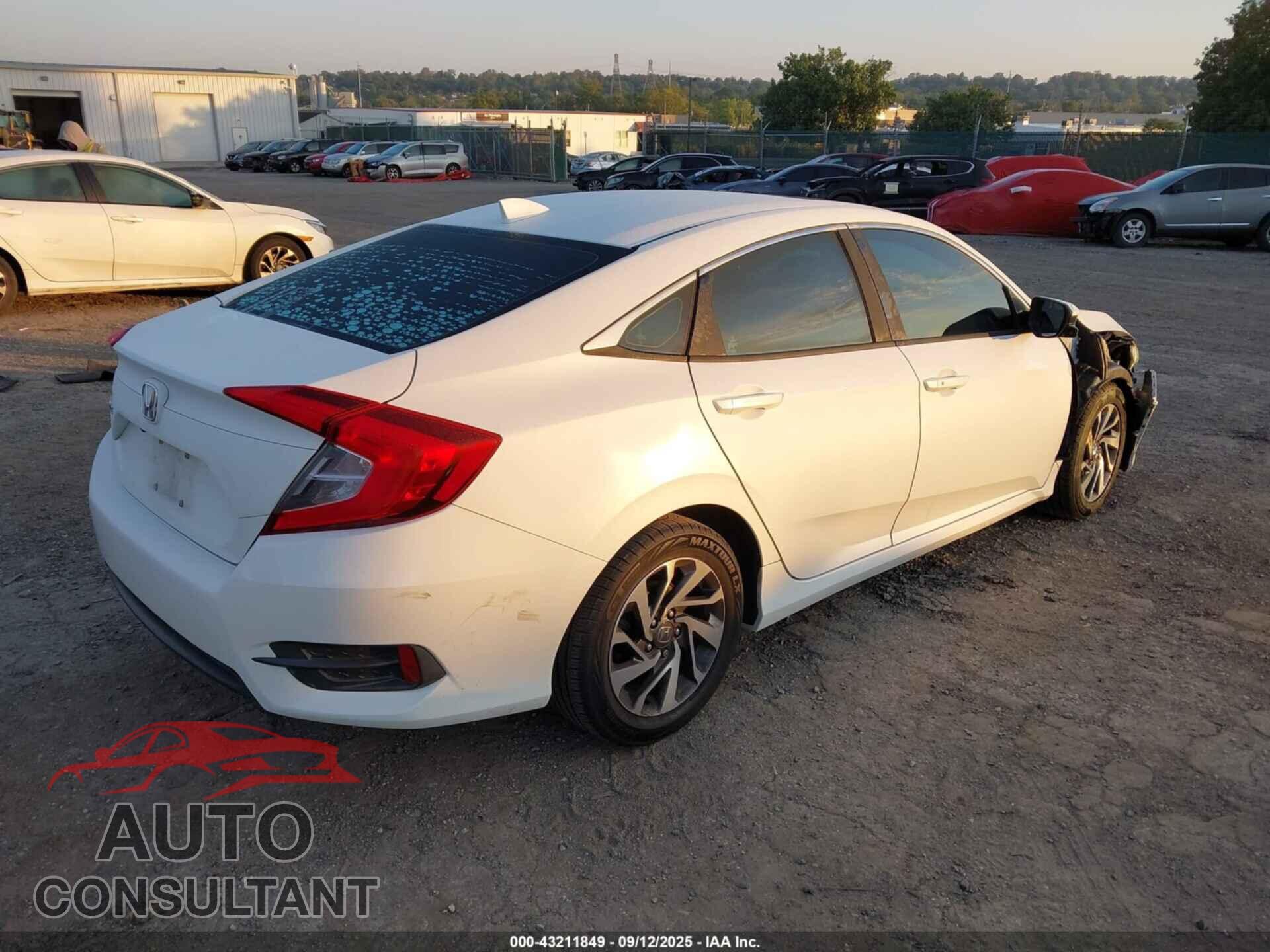 HONDA CIVIC 2017 - 19XFC2F75HE201431