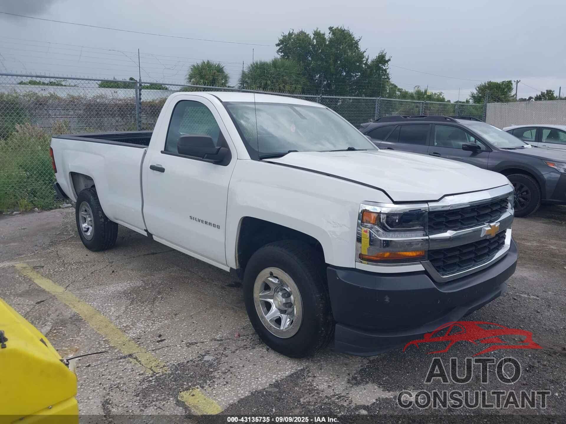 CHEVROLET SILVERADO 1500 2018 - 1GCNCNEC2JZ276237