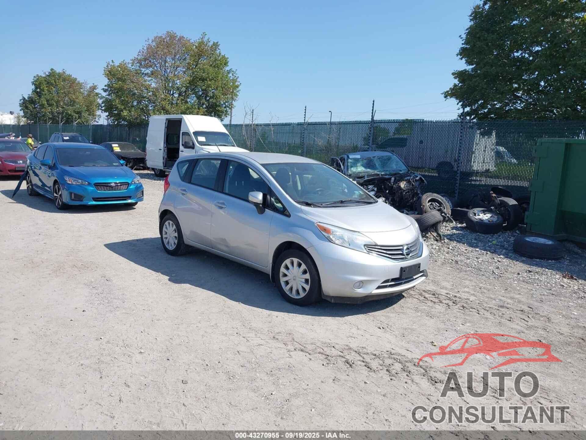 NISSAN VERSA NOTE 2015 - 3N1CE2CP8FL387866