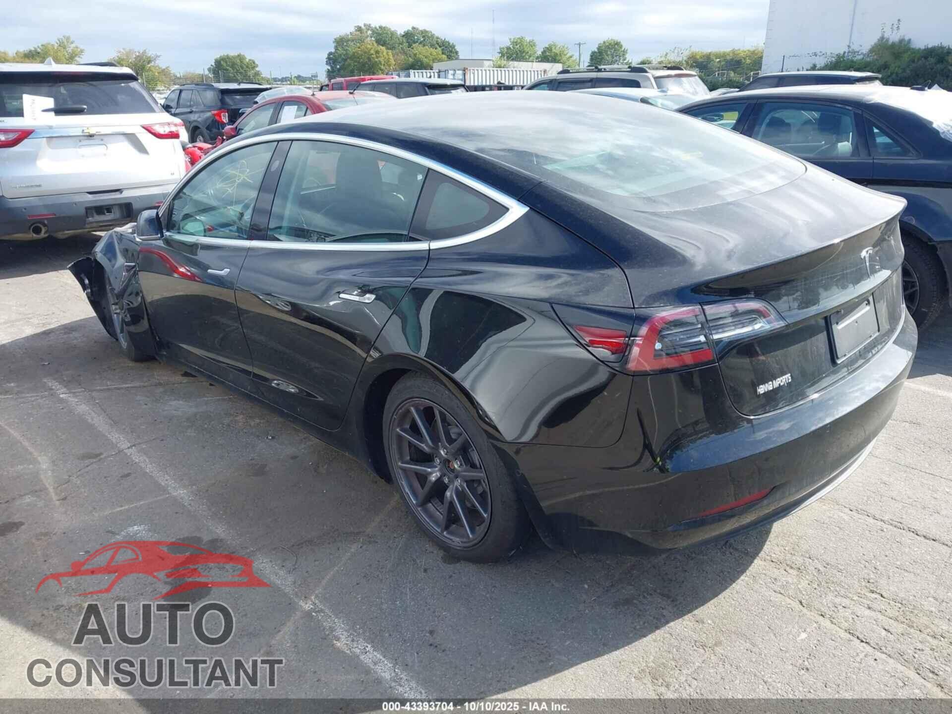 TESLA MODEL 3 2019 - 5YJ3E1EA5KF296465