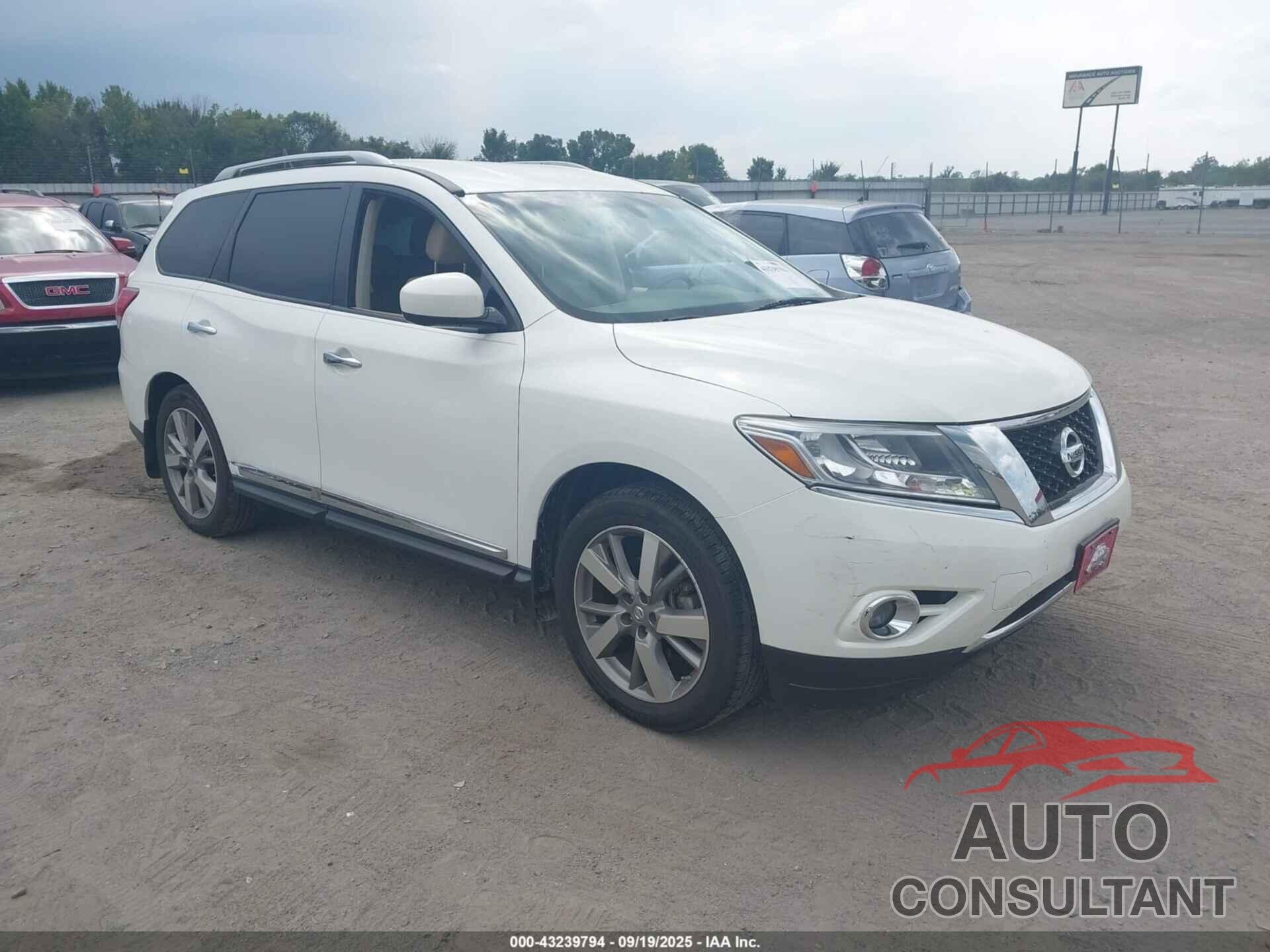 NISSAN PATHFINDER 2014 - 5N1AR2MM8EC680735