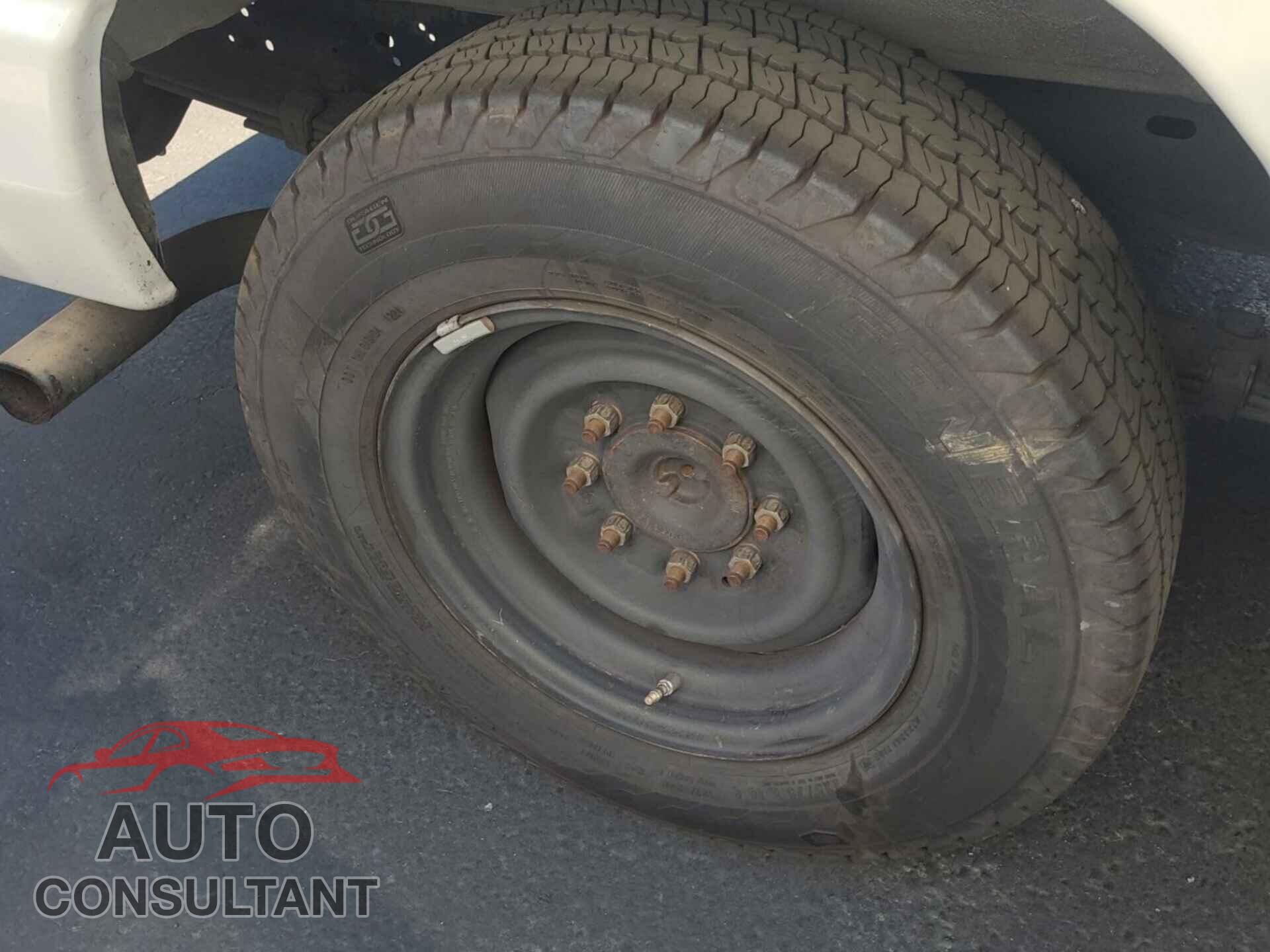 FORD E-150 2013 - 1FTNE1EL8DDA44827