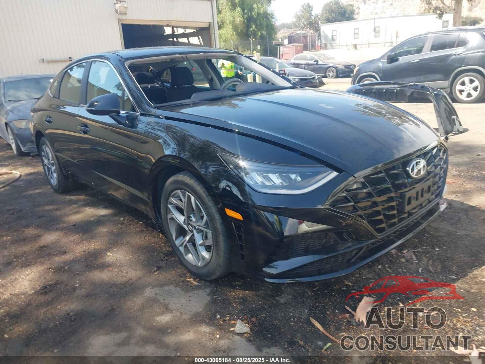 HYUNDAI SONATA 2023 - KMHL64JA3PA255039