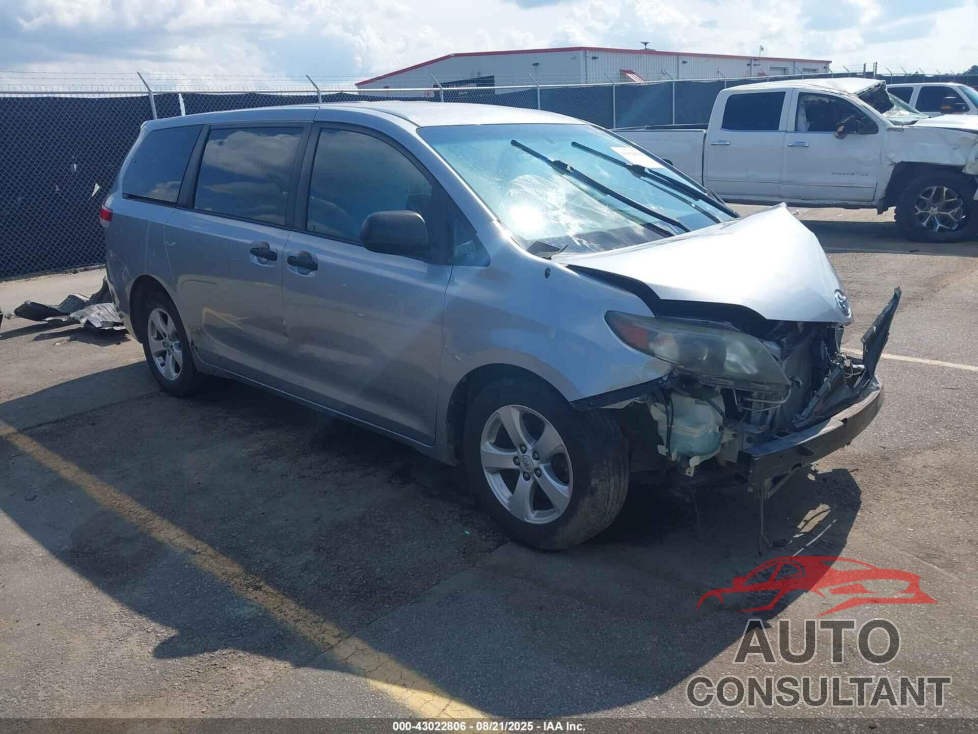 TOYOTA SIENNA 2012 - 5TDZK3DC2CS210107