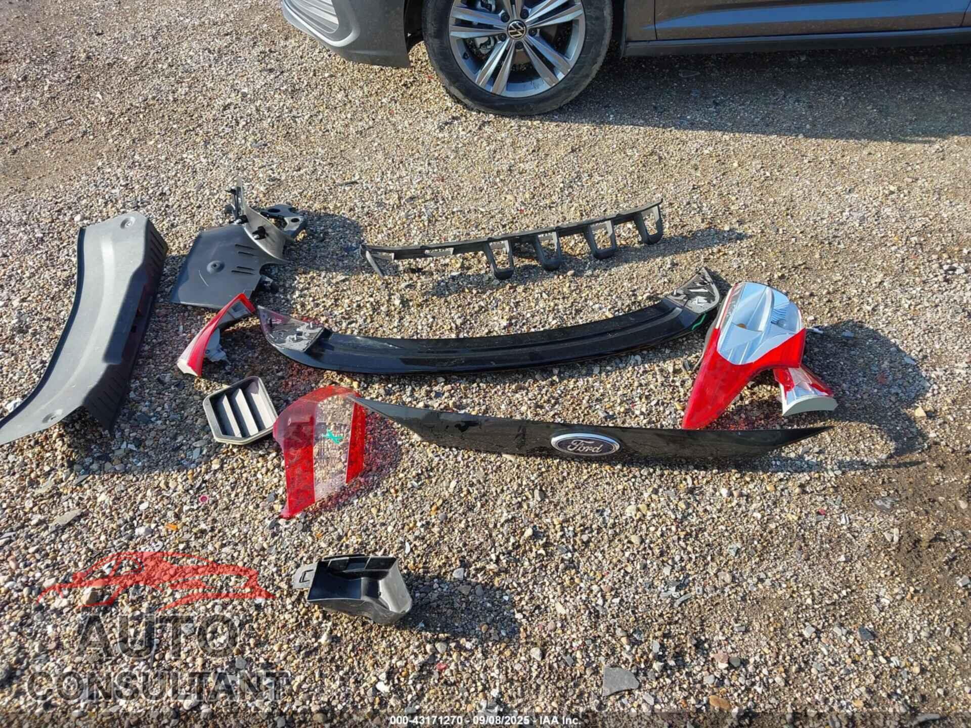 FORD FOCUS 2012 - 1FAHP3F2XCL413366