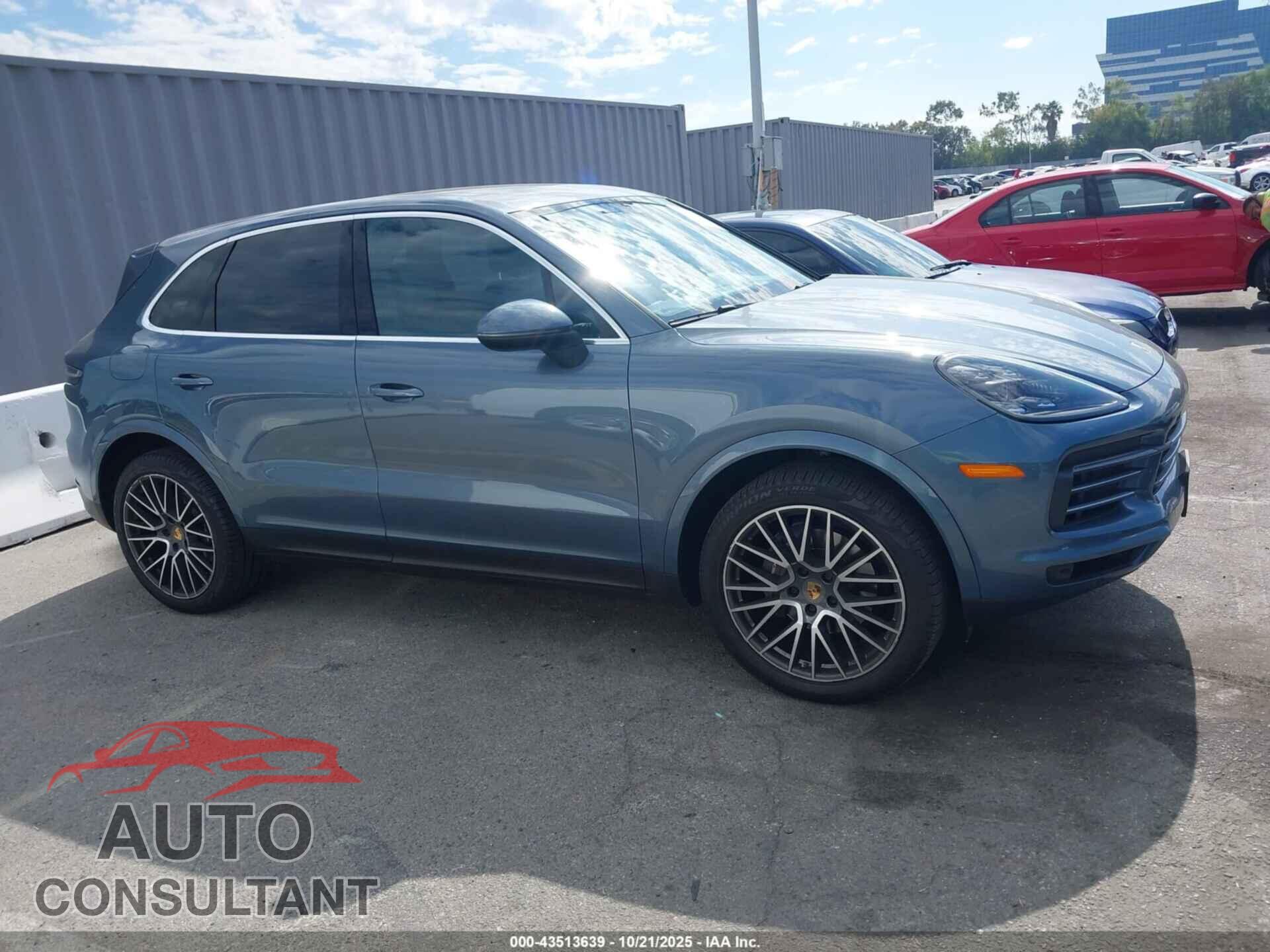 PORSCHE CAYENNE 2019 - WP1AA2AY4KDA17024