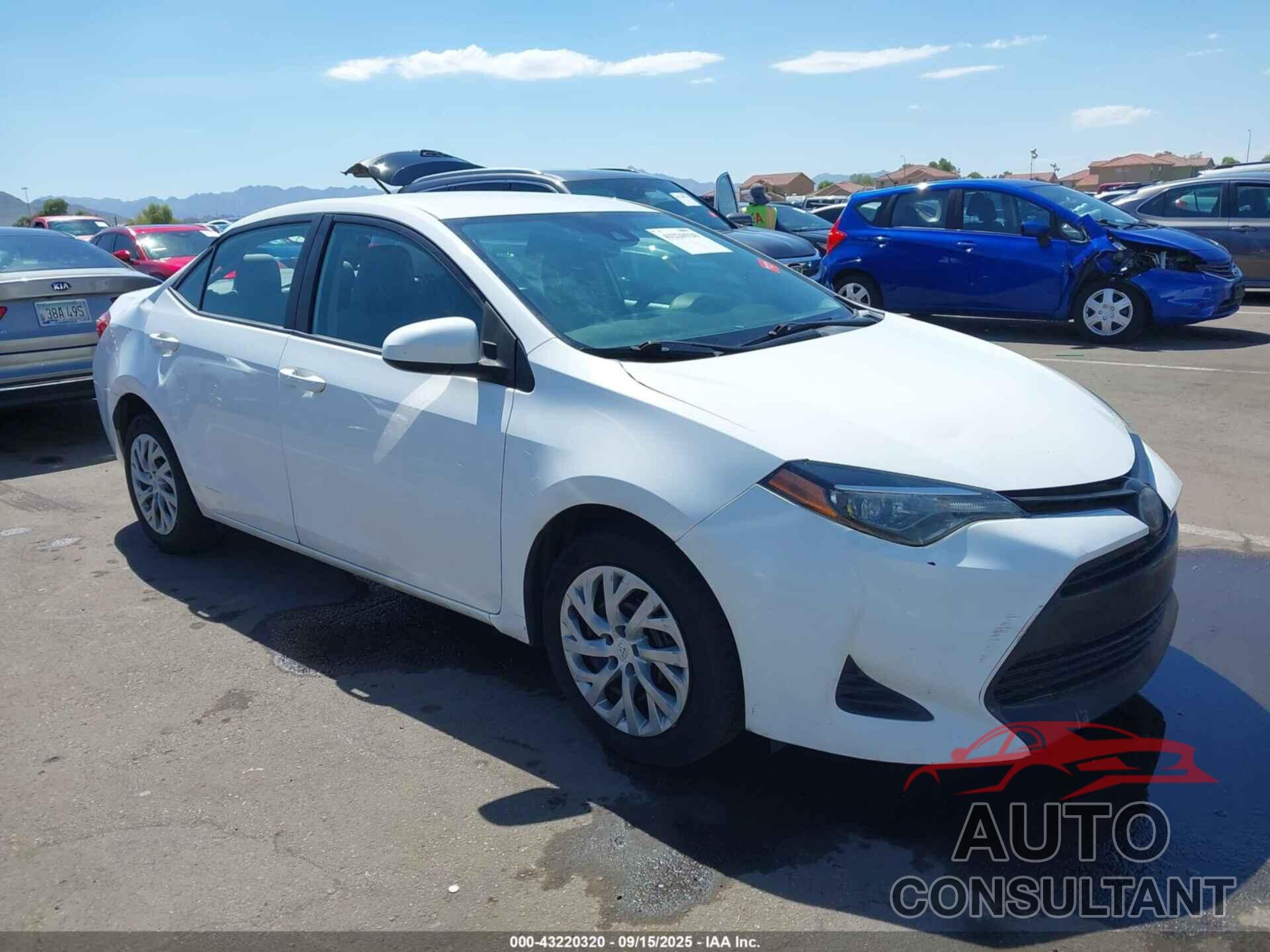 TOYOTA COROLLA 2019 - 2T1BURHE3KC188247