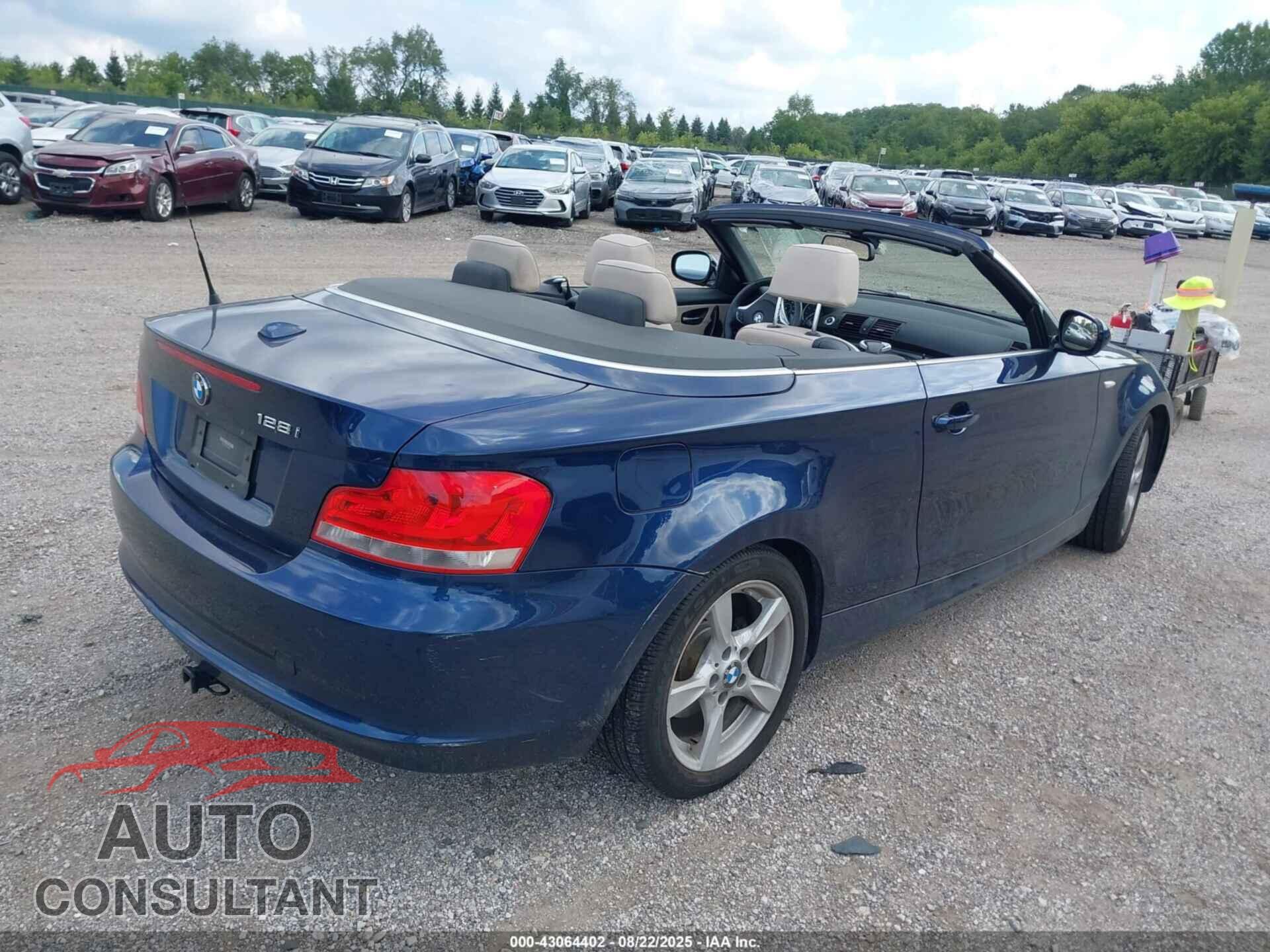 BMW 128I 2013 - WBAUN1C50DVR01438