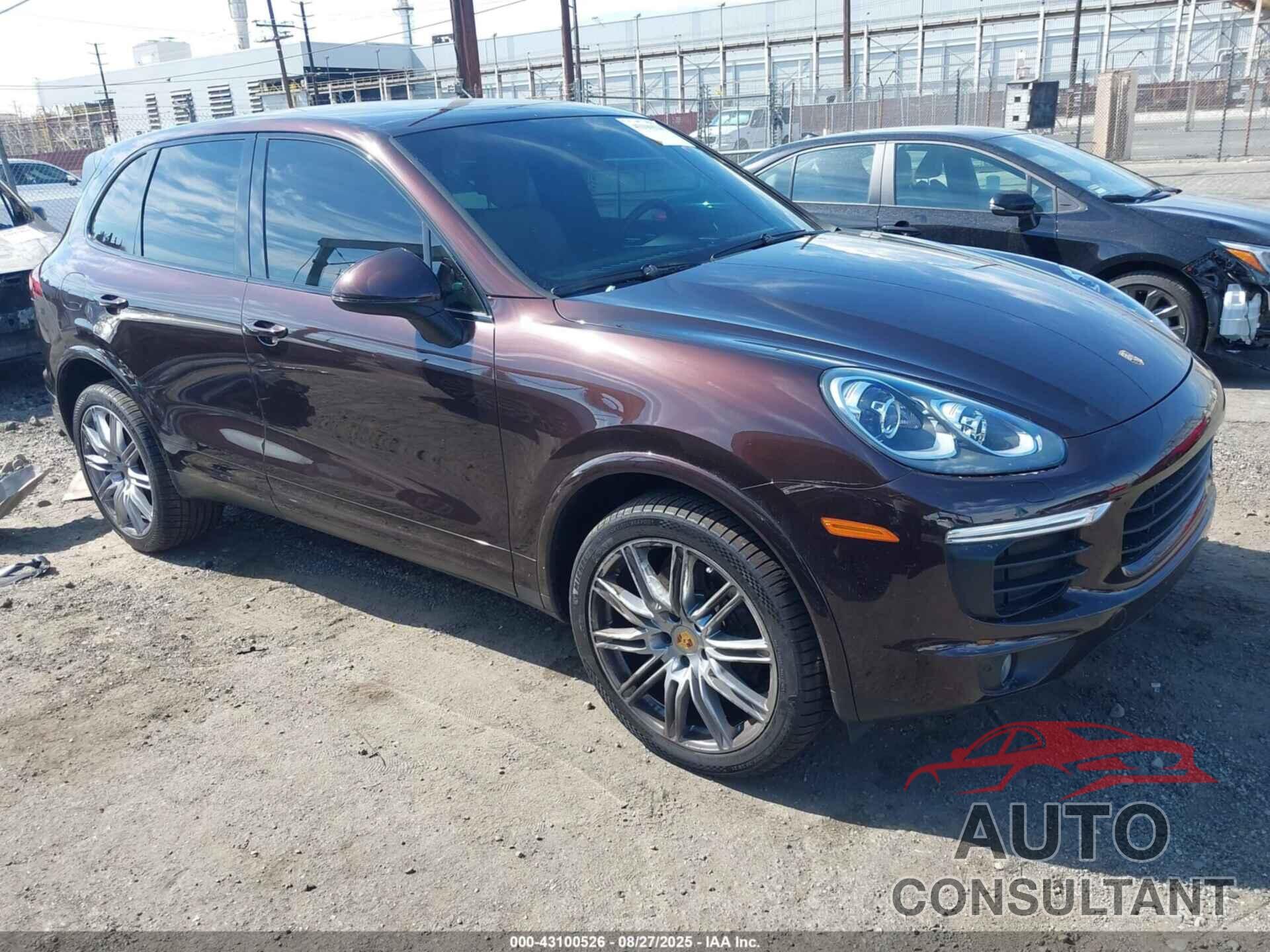 PORSCHE CAYENNE 2018 - WP1AA2A25JKA02800