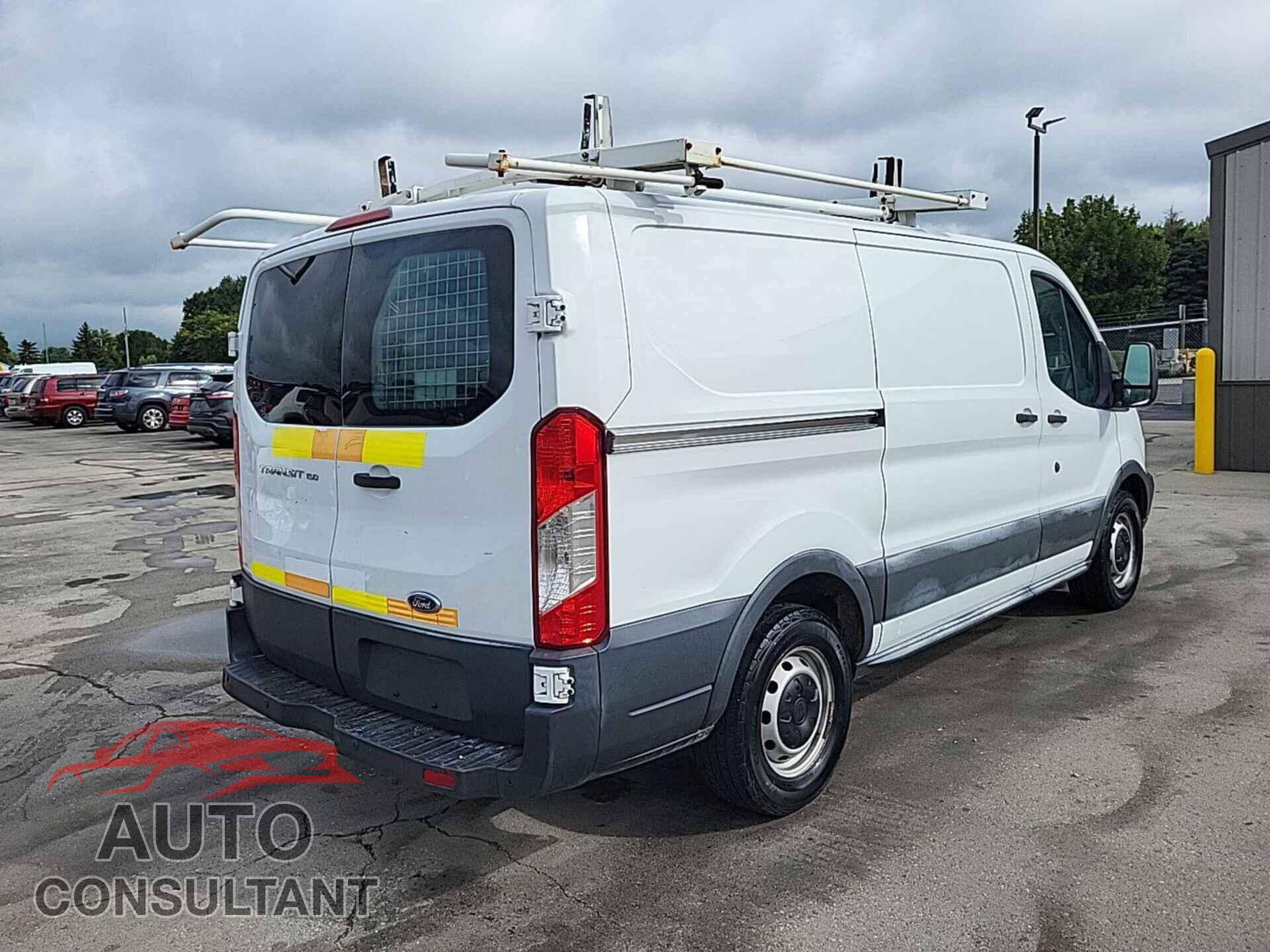 FORD TRANSIT 2015 - 1FTNE1YM5FKA91512