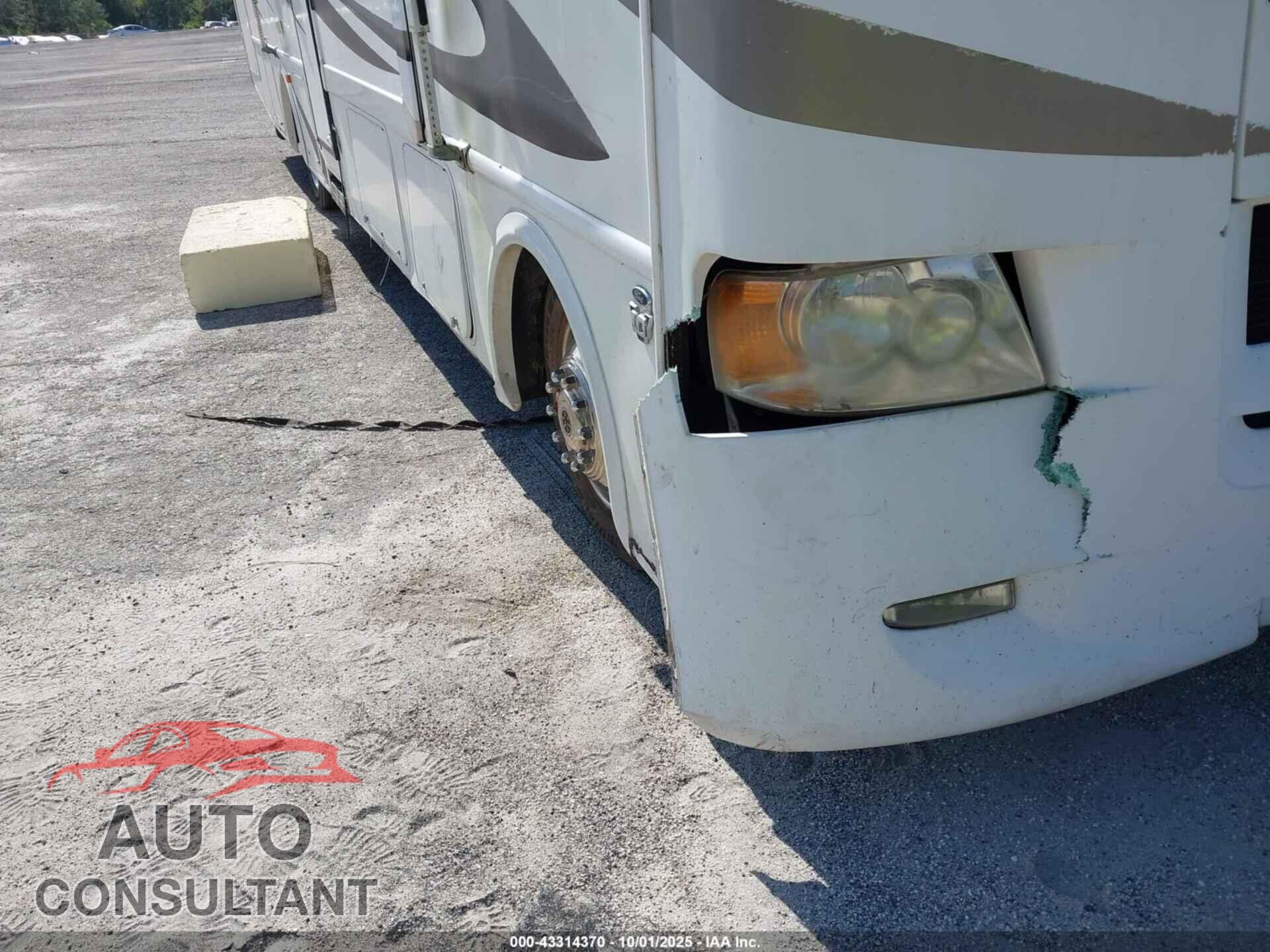FORD F53 2011 - 1F65F5DY8B0A06412