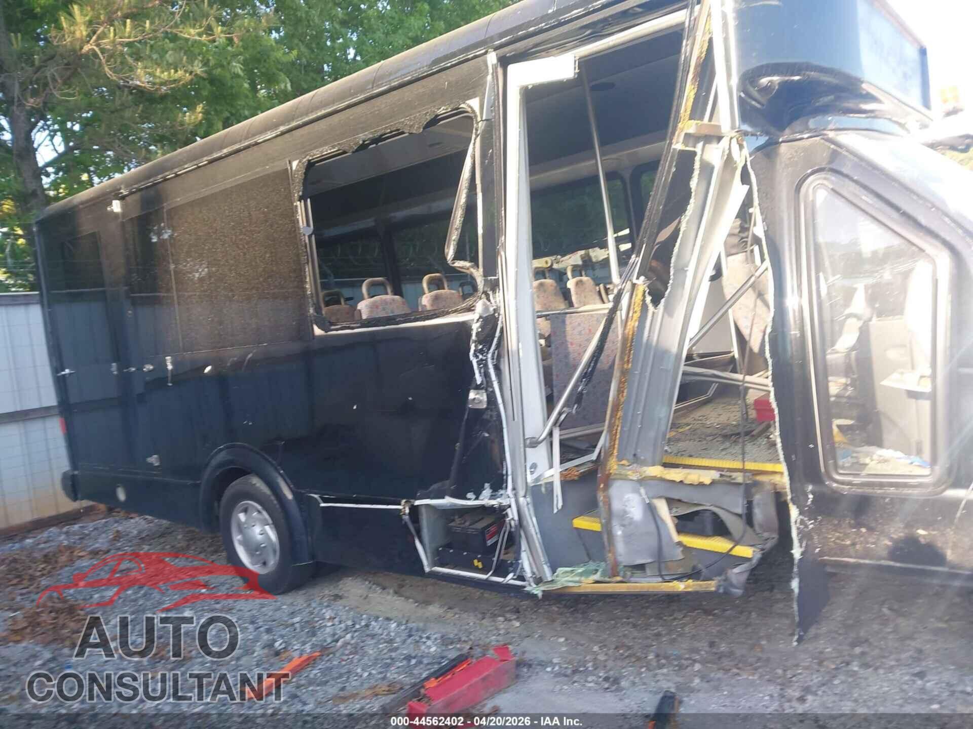 FORD E-450 CUTAWAY 2012 - 1FDFE4FS3CDB21898