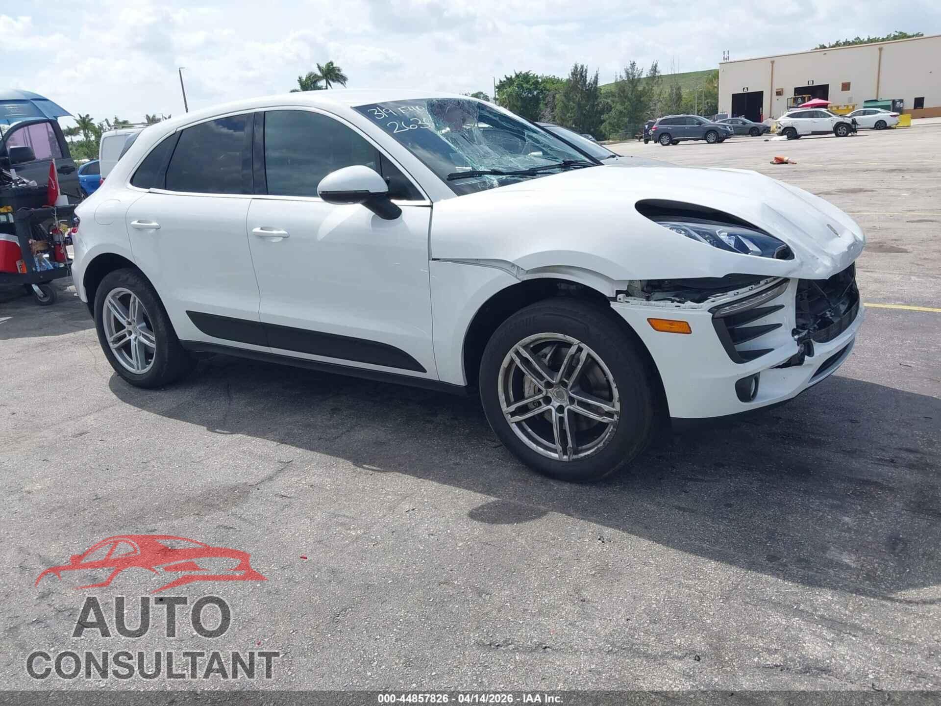 PORSCHE MACAN 2015 - WP1AB2A59FLB52630