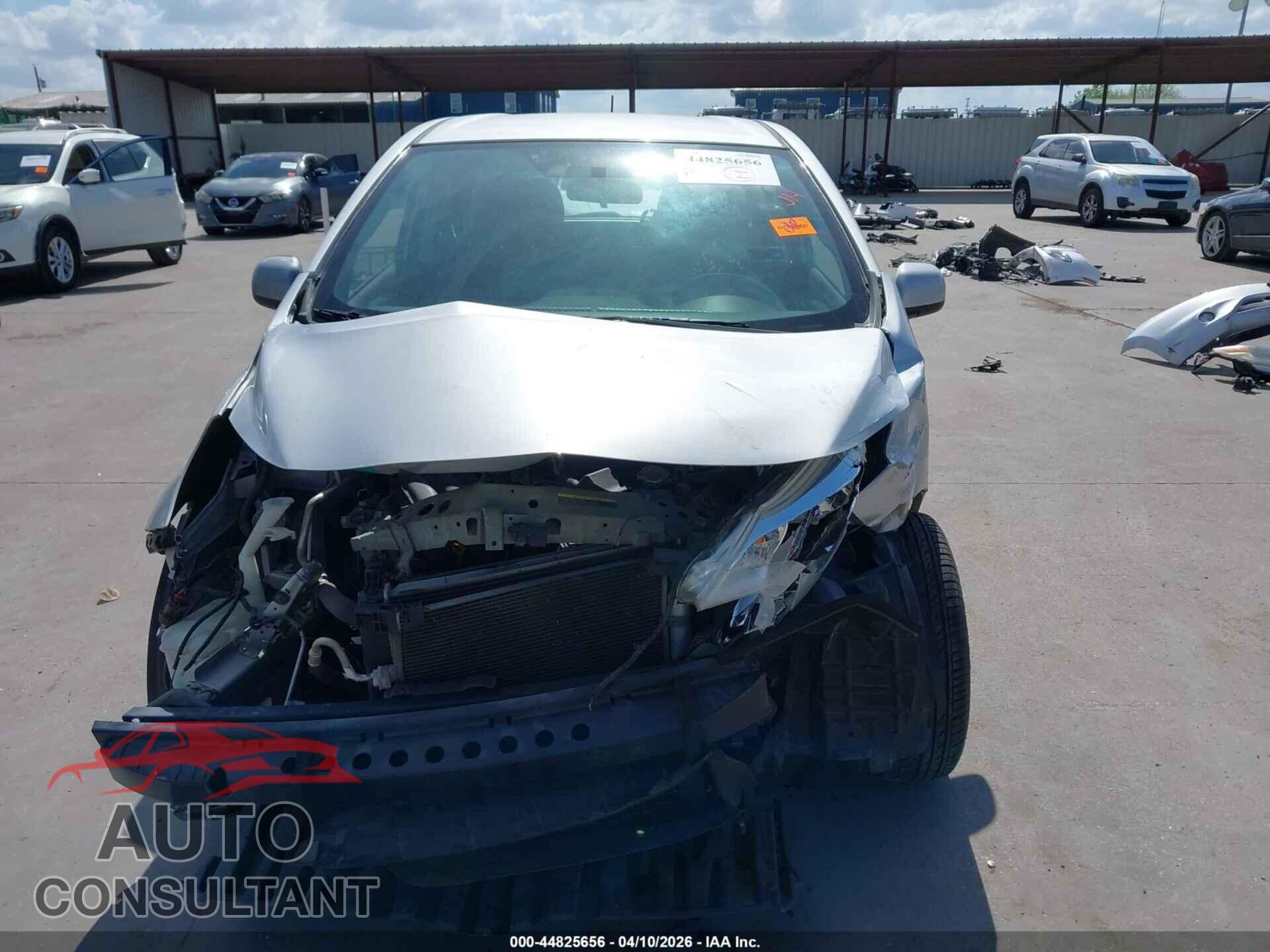 NISSAN VERSA NOTE 2014 - 3N1CE2CP2EL426885