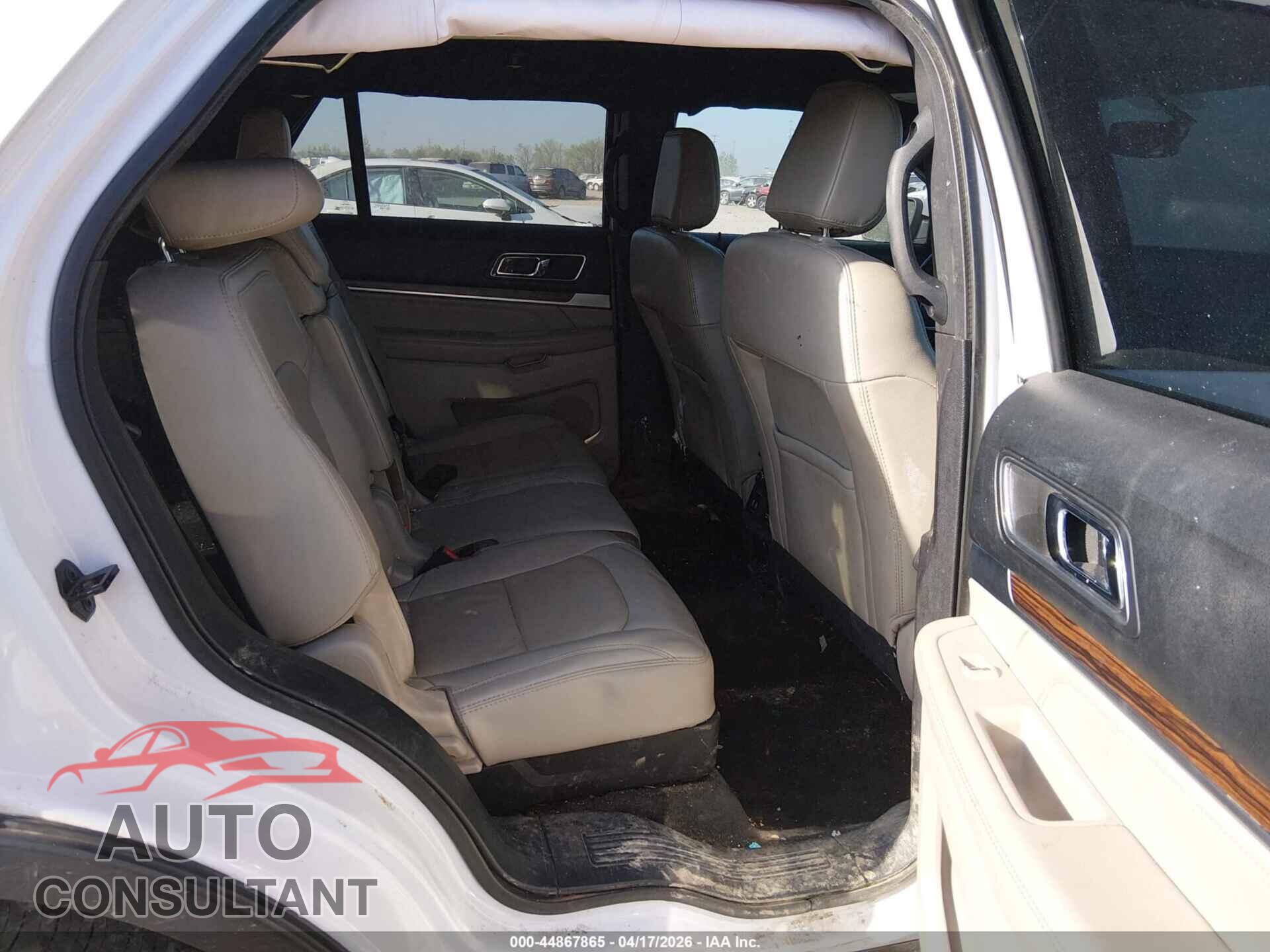 FORD EXPLORER 2018 - 1FM5K8F88JGB64211