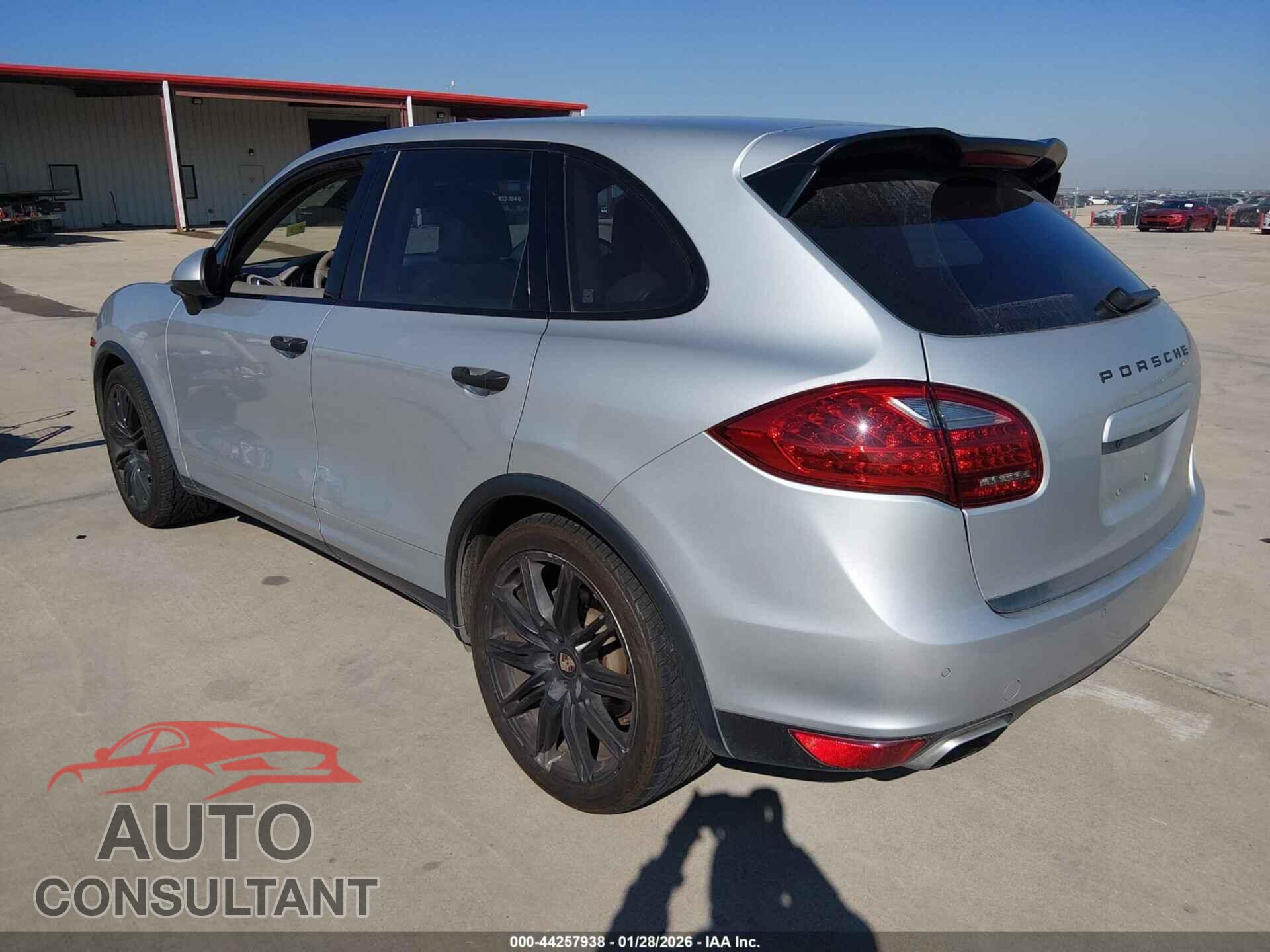 PORSCHE CAYENNE 2012 - WP1AA2A21CLA07148
