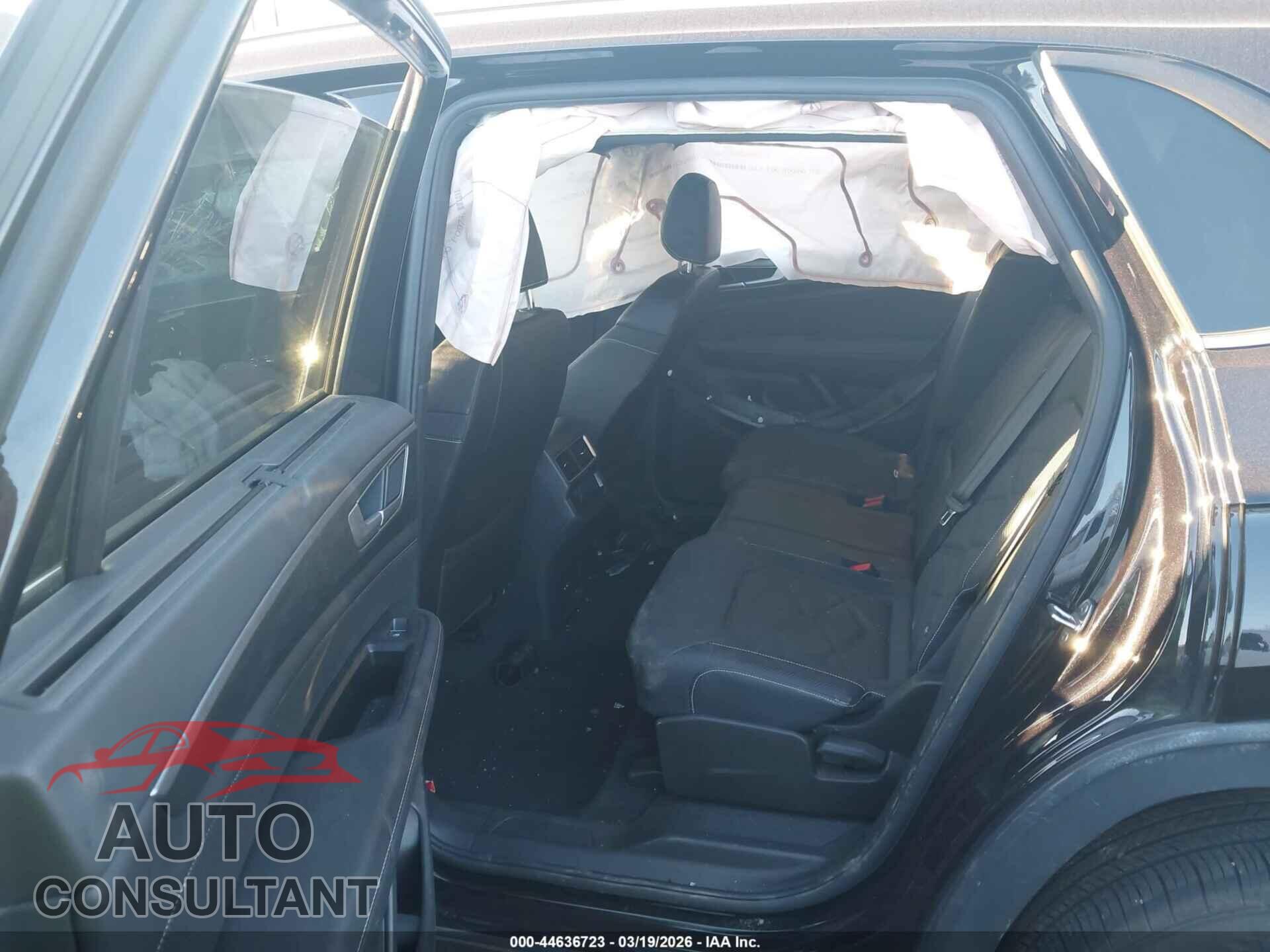 VOLKSWAGEN ATLAS CROSS SPORT 2025 - 1V2WE2CA8SC200247