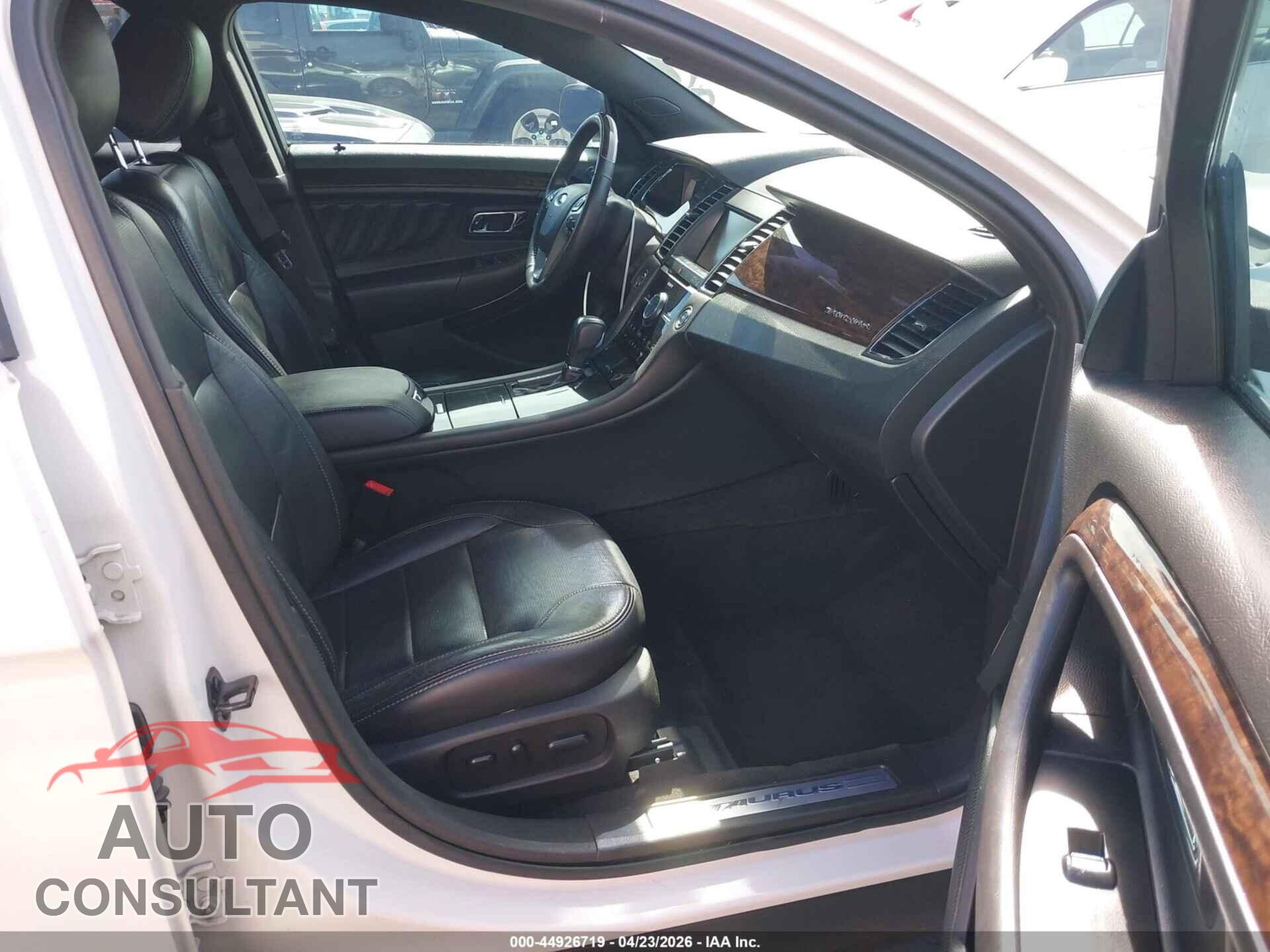 FORD TAURUS 2015 - 1FAHP2F87FG186780