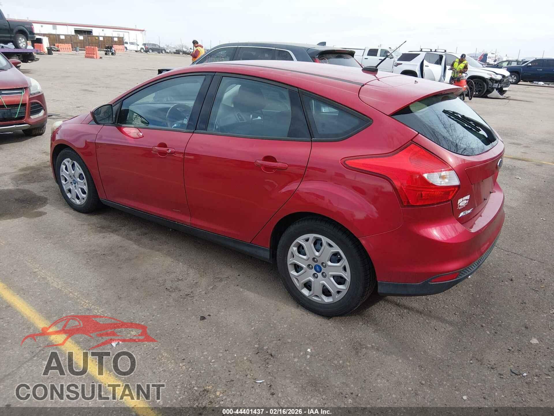 FORD FOCUS 2012 - 1FAHP3K25CL129701