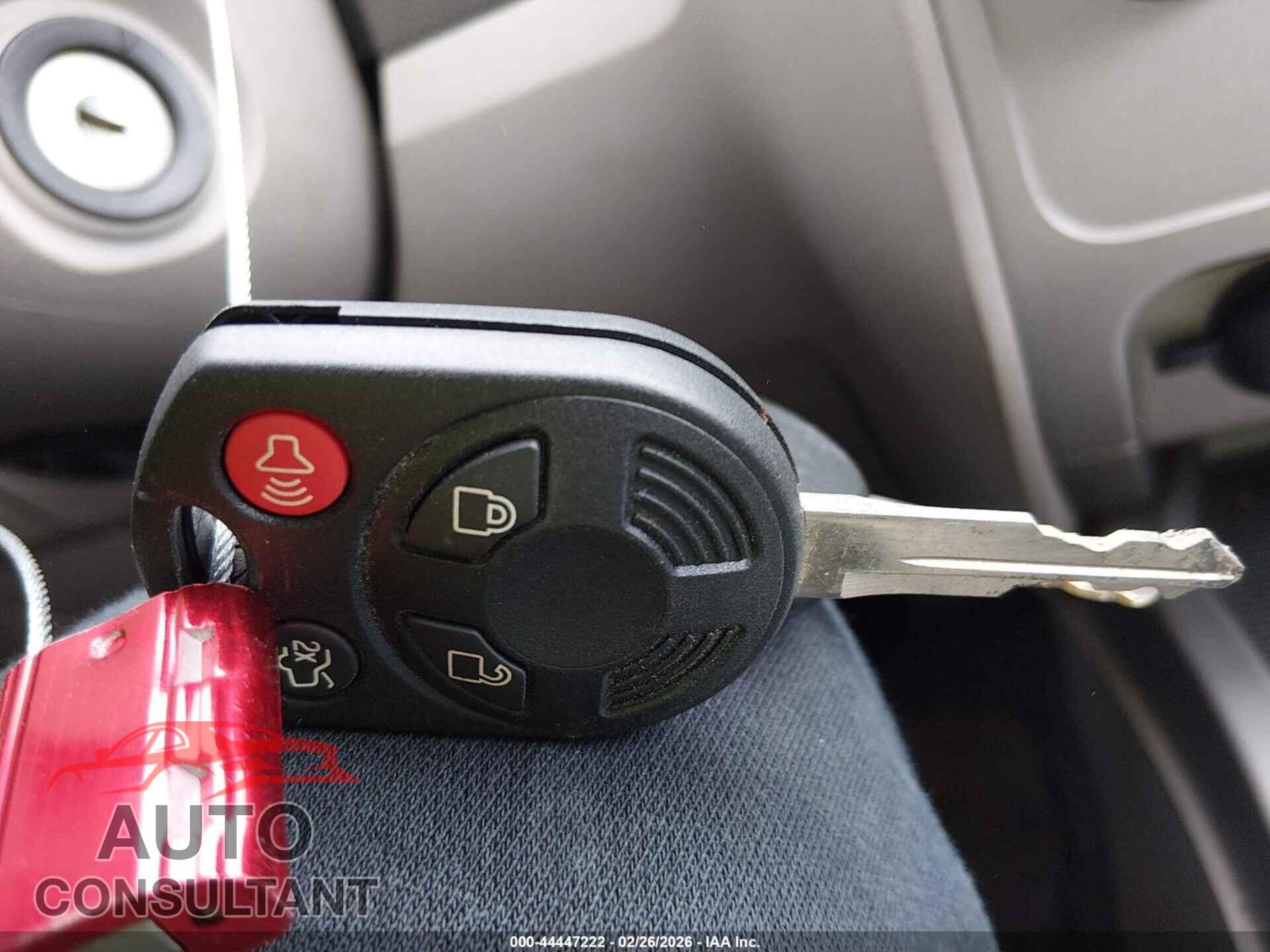 FORD ESCAPE 2009 - 1FMCU93779KB26593