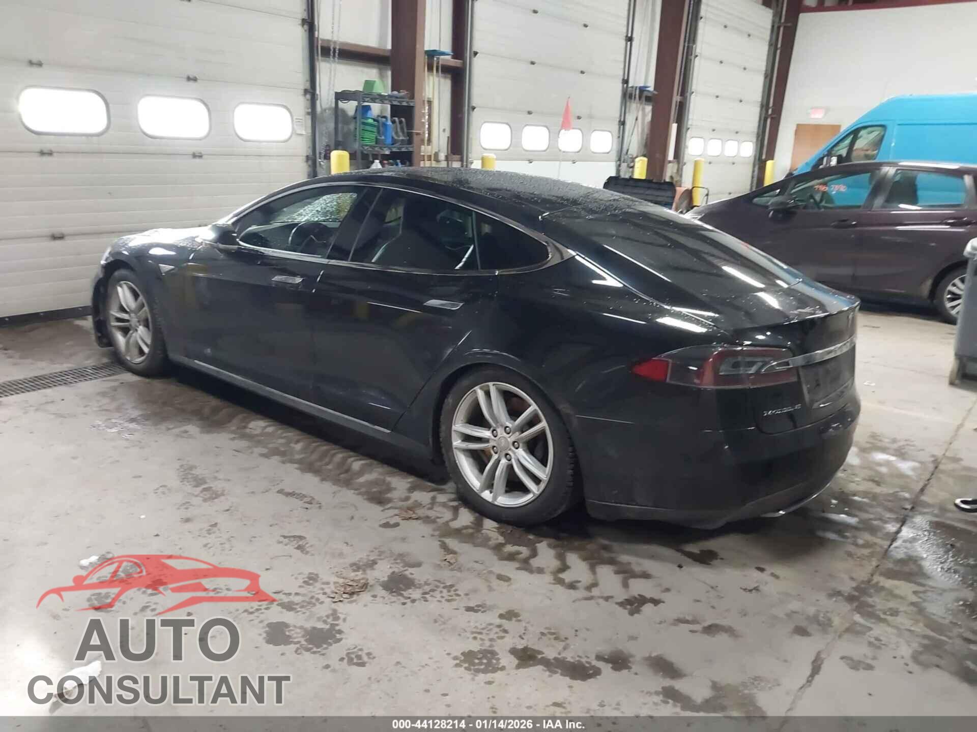 TESLA MODEL S 2015 - 5YJSA1E23FF109732