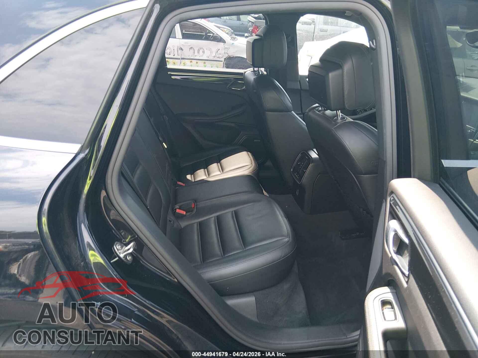 PORSCHE MACAN 2017 - WP1AB2A50HLB21009