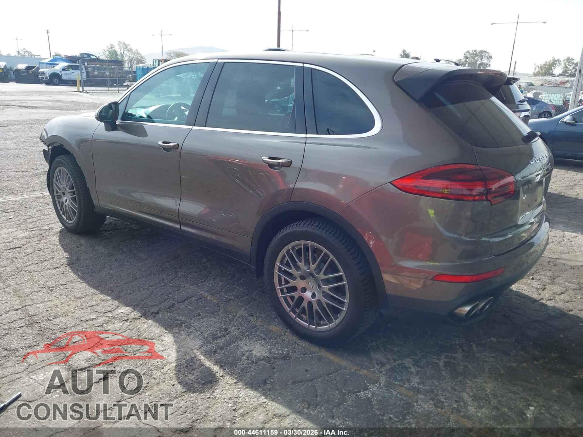 PORSCHE CAYENNE 2016 - WP1AB2A27GLA93021