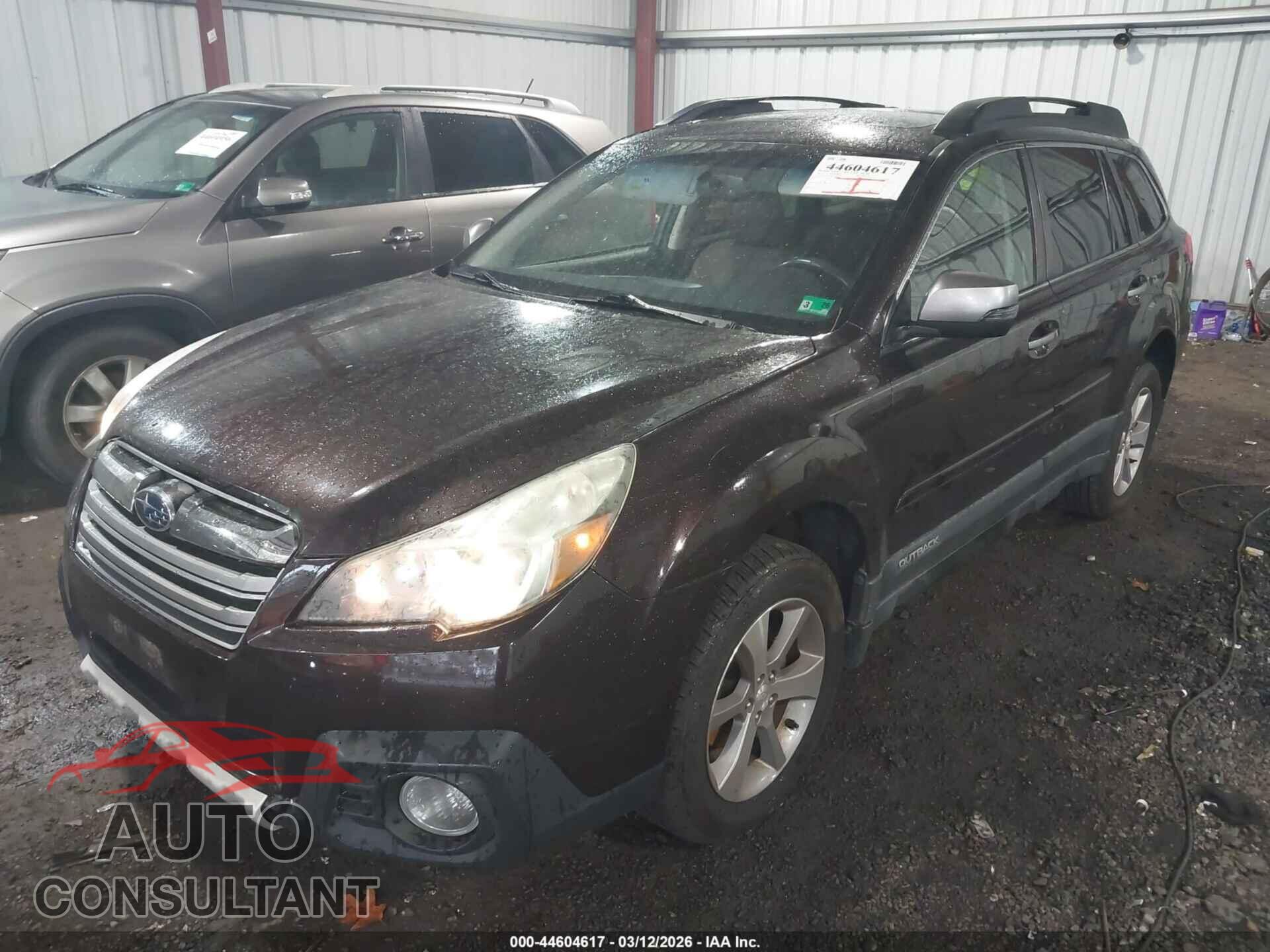 SUBARU OUTBACK 2013 - 4S4BRCSC6D3240077