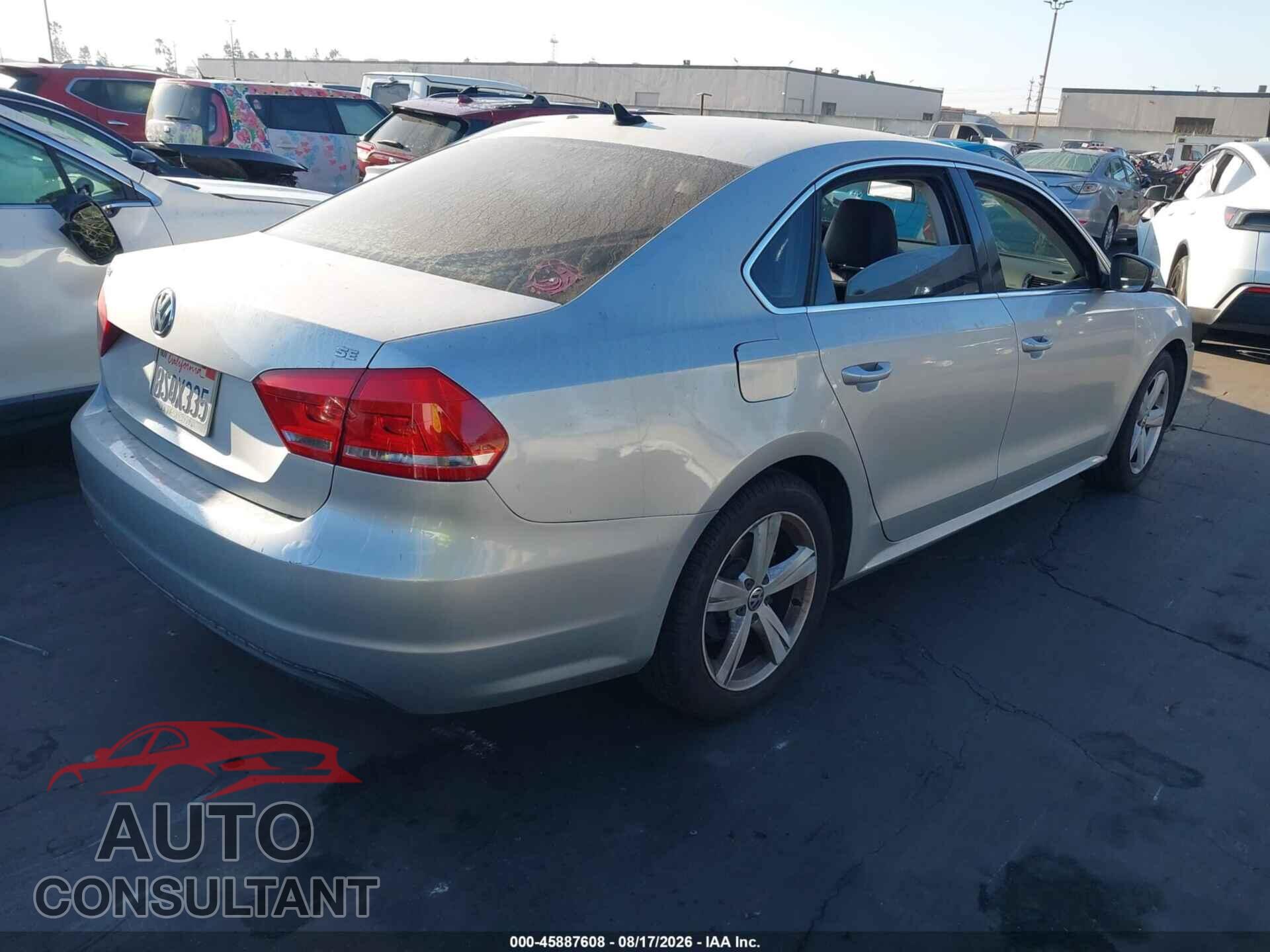 VOLKSWAGEN PASSAT 2014 - 1VWBP7A35EC007423