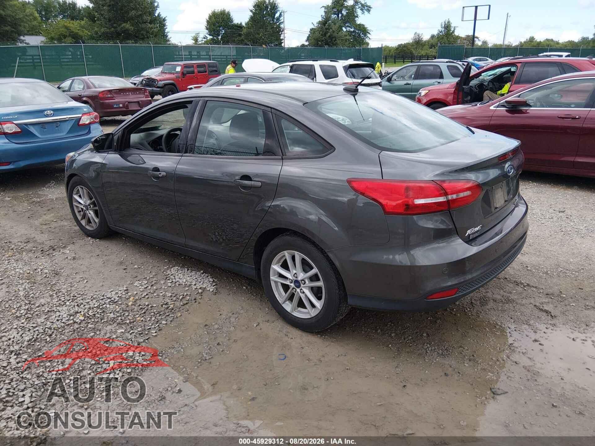 FORD FOCUS 2015 - 1FADP3F20FL280538