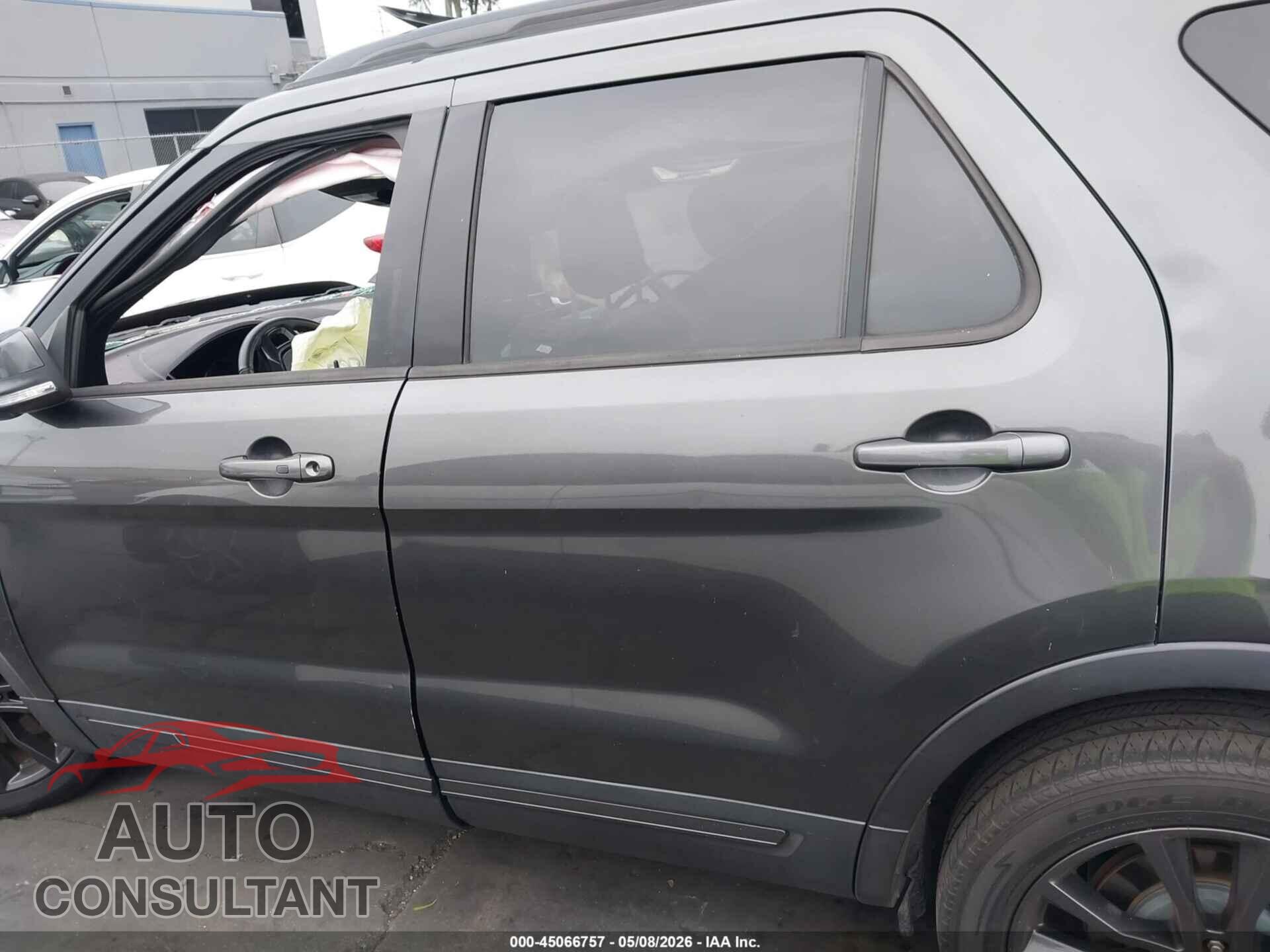 FORD EXPLORER 2018 - 1FM5K7D88JGB31822